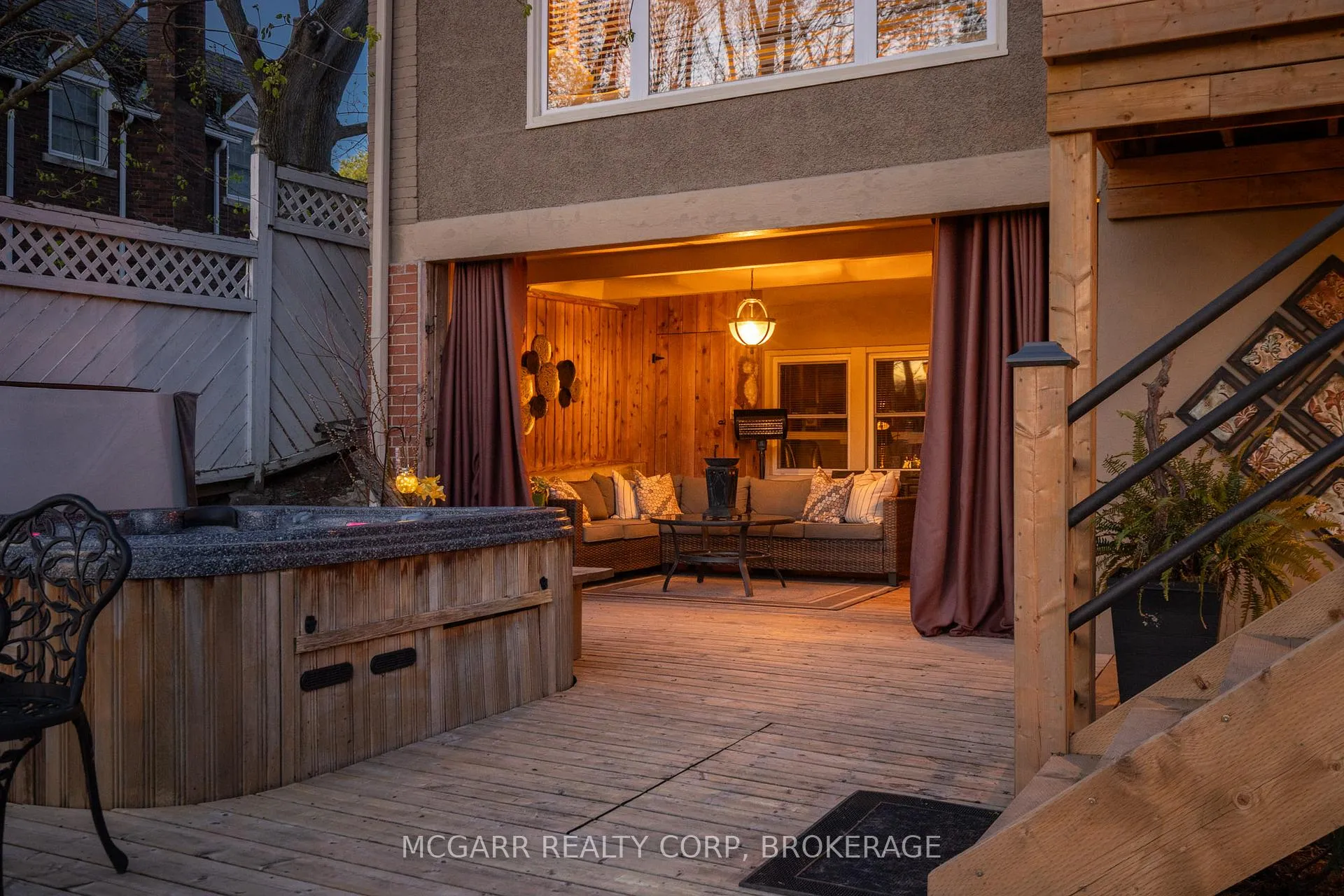 Photo 36 of 62 Hillcrest Avenue, St. Catharines, Old Glenridge — HOMEH