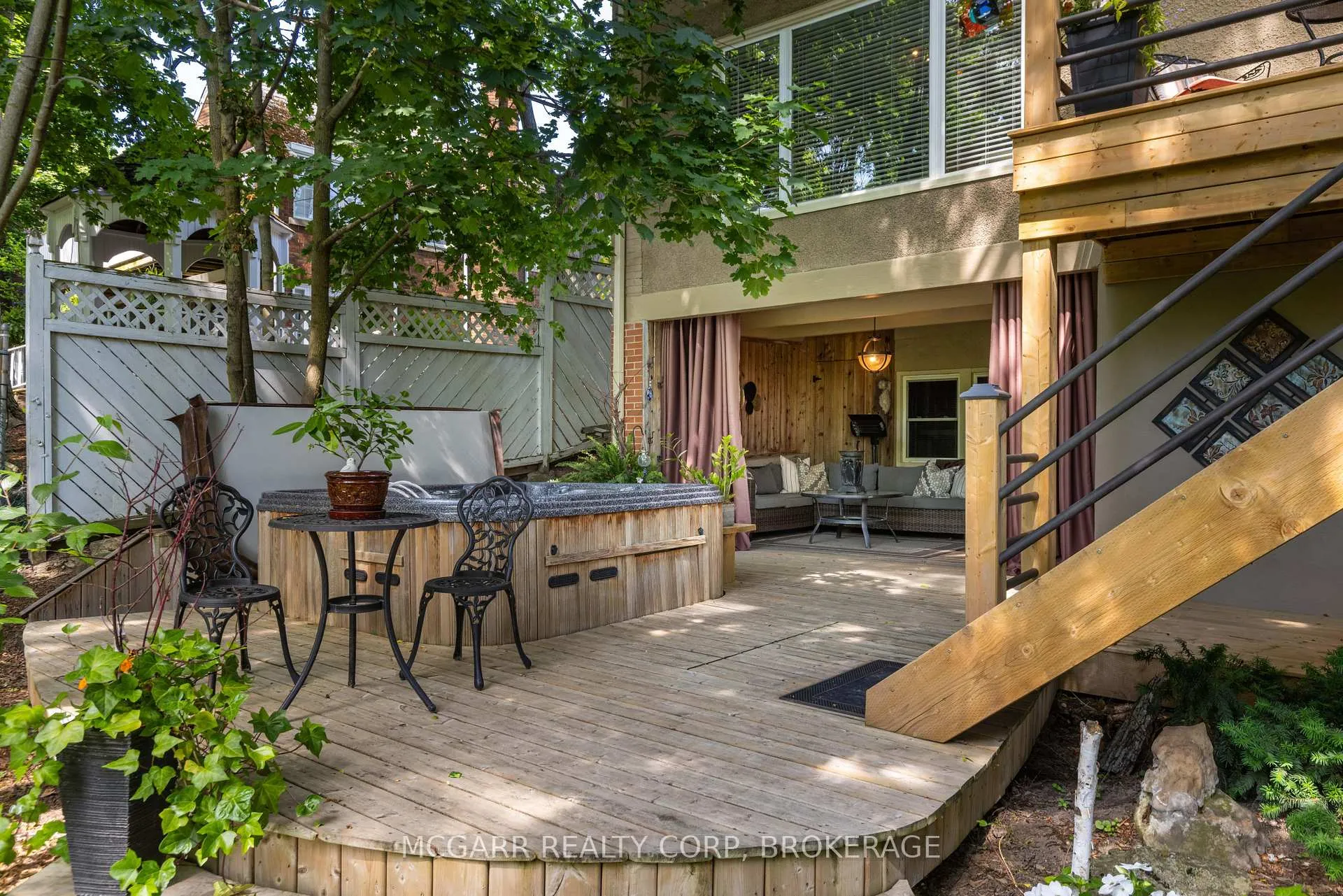 Photo 38 of 62 Hillcrest Avenue, St. Catharines, Old Glenridge — HOMEH