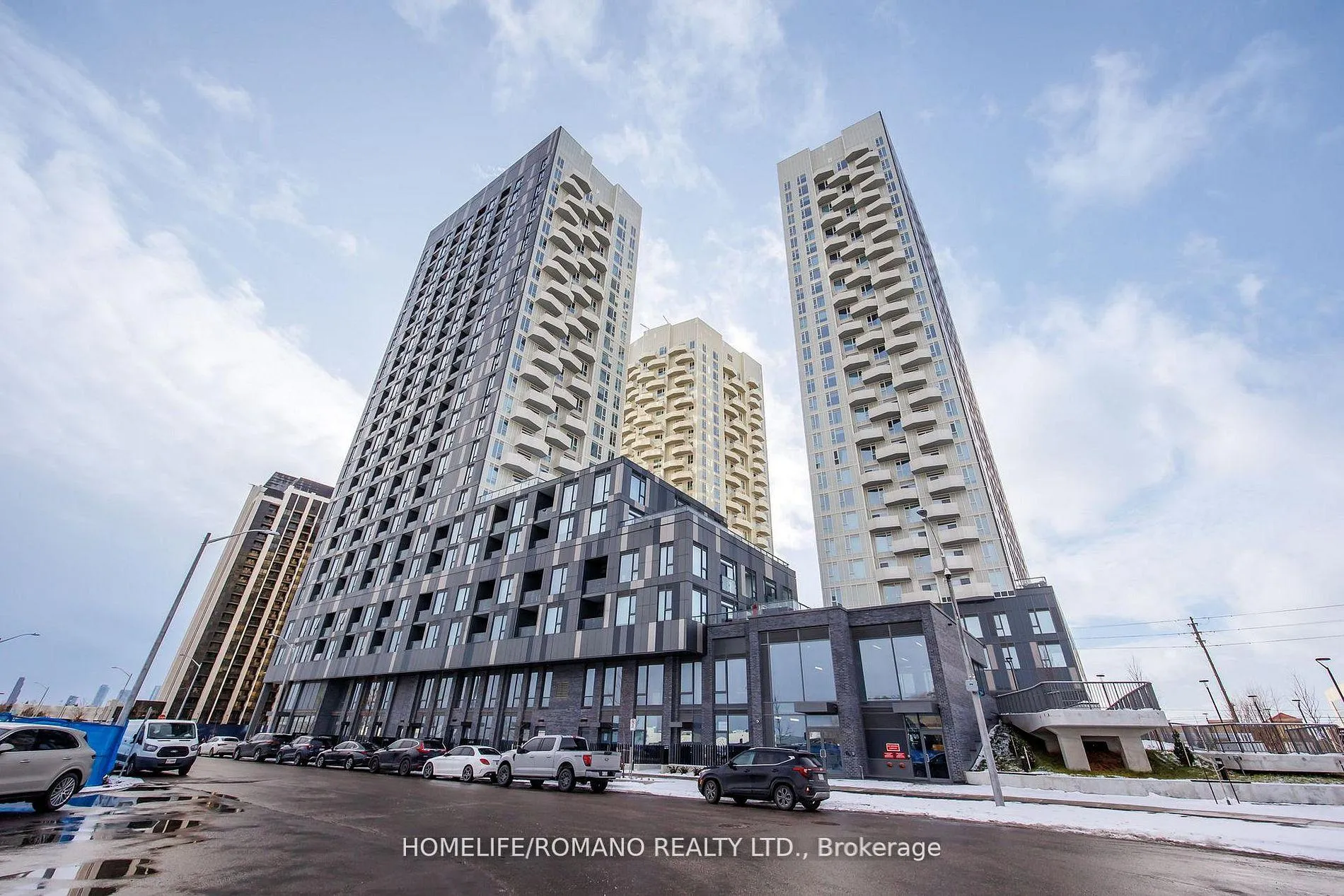 Photo 1 of Unit 1426, 498 Caldari Road, Vaughan, Concord — HOMEH