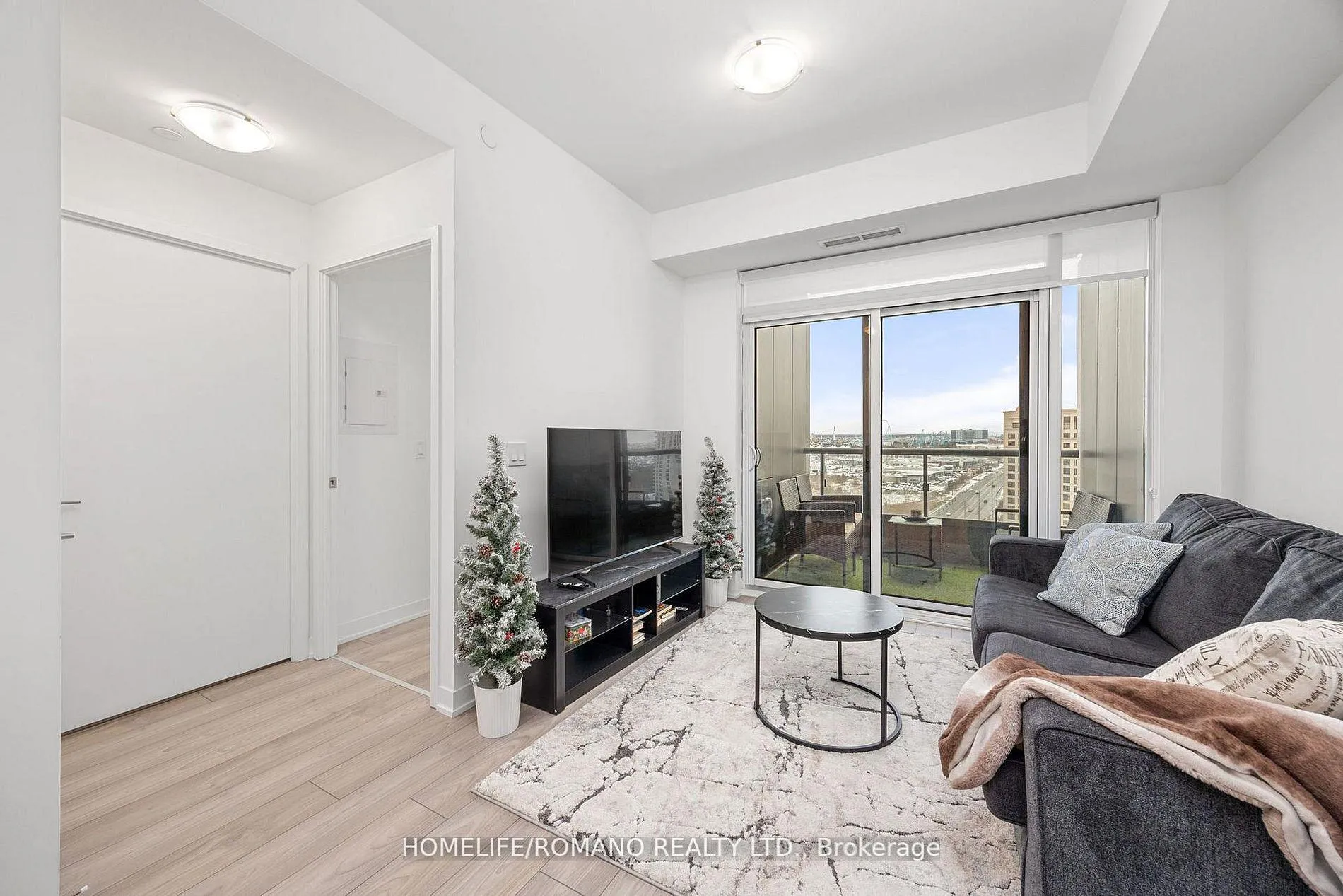 Photo 8 of Unit 1426, 498 Caldari Road, Vaughan, Concord — HOMEH