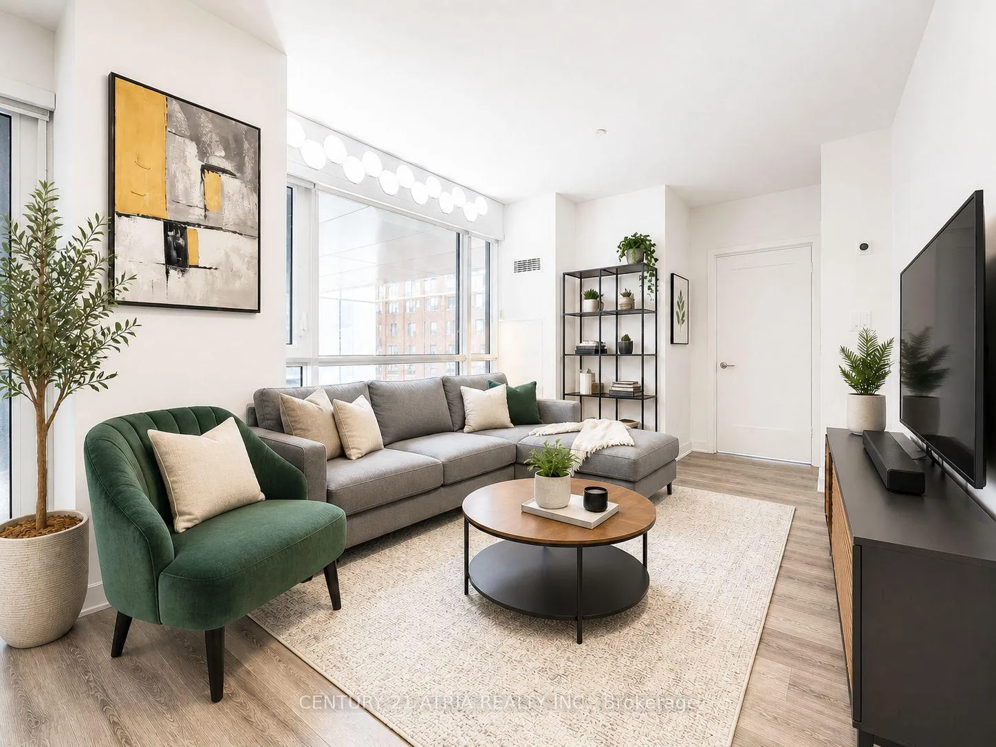 Front of Unit 420, 135 Lower Sherbourne Street