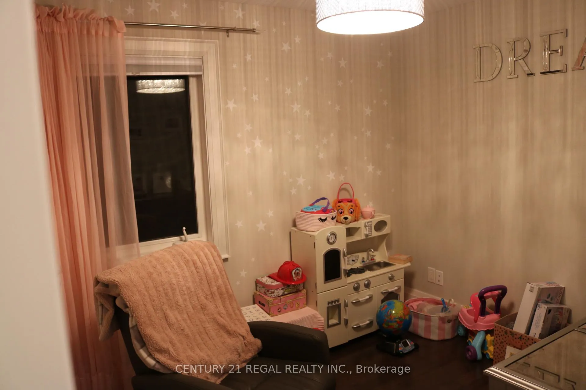 Photo 6 of 18 Rowse Crescent, Etobicoke, Kingsview Village-The Westway — HOMEH