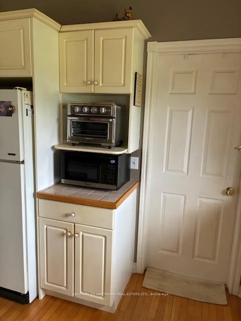 Photo 25 of 51 B Jericho Road, Prince Edward County, Sophiasburg Ward — HOMEH