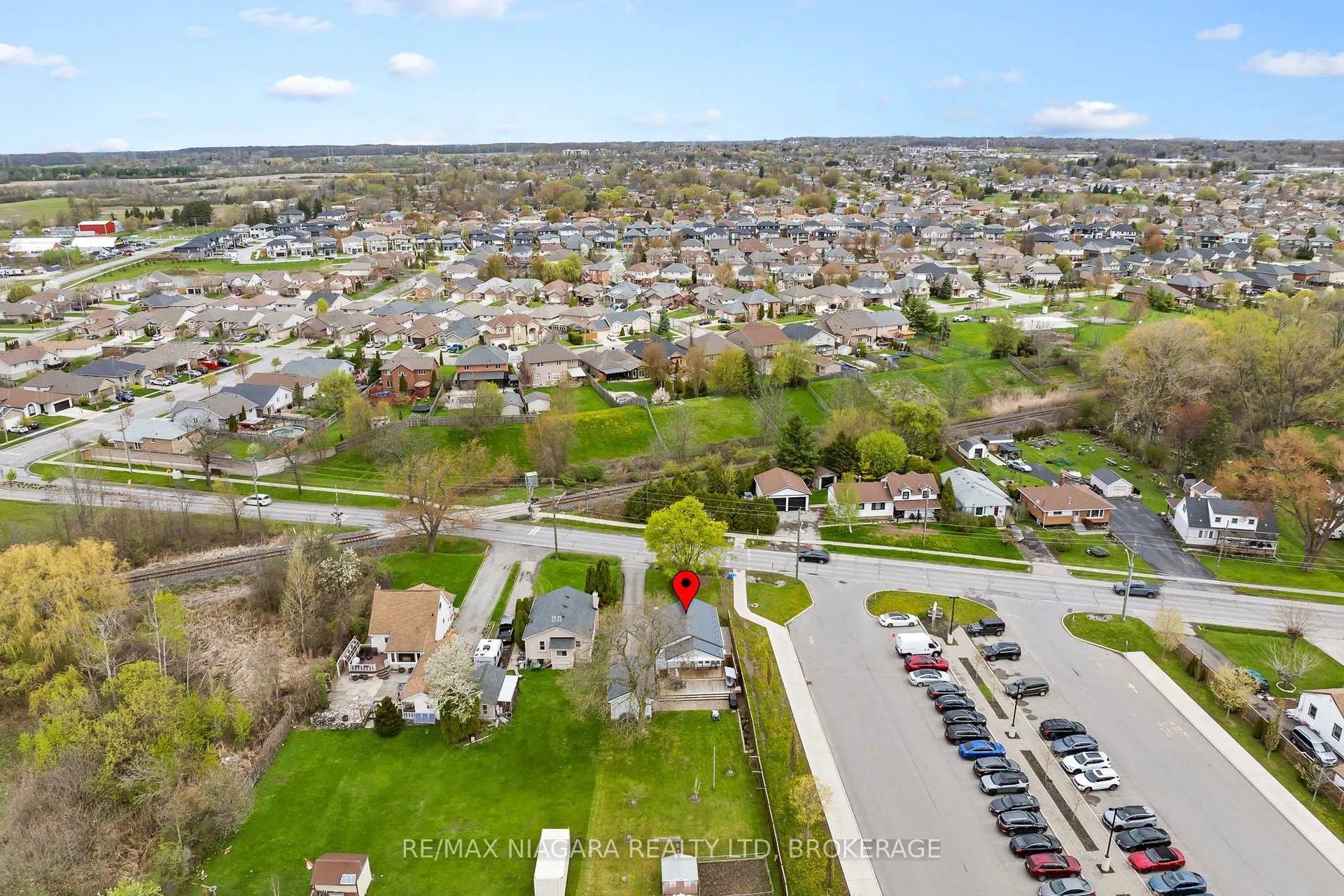 Photo 36 of 8134 Beaverdams Road, Niagara Falls, Ascot — HOMEH