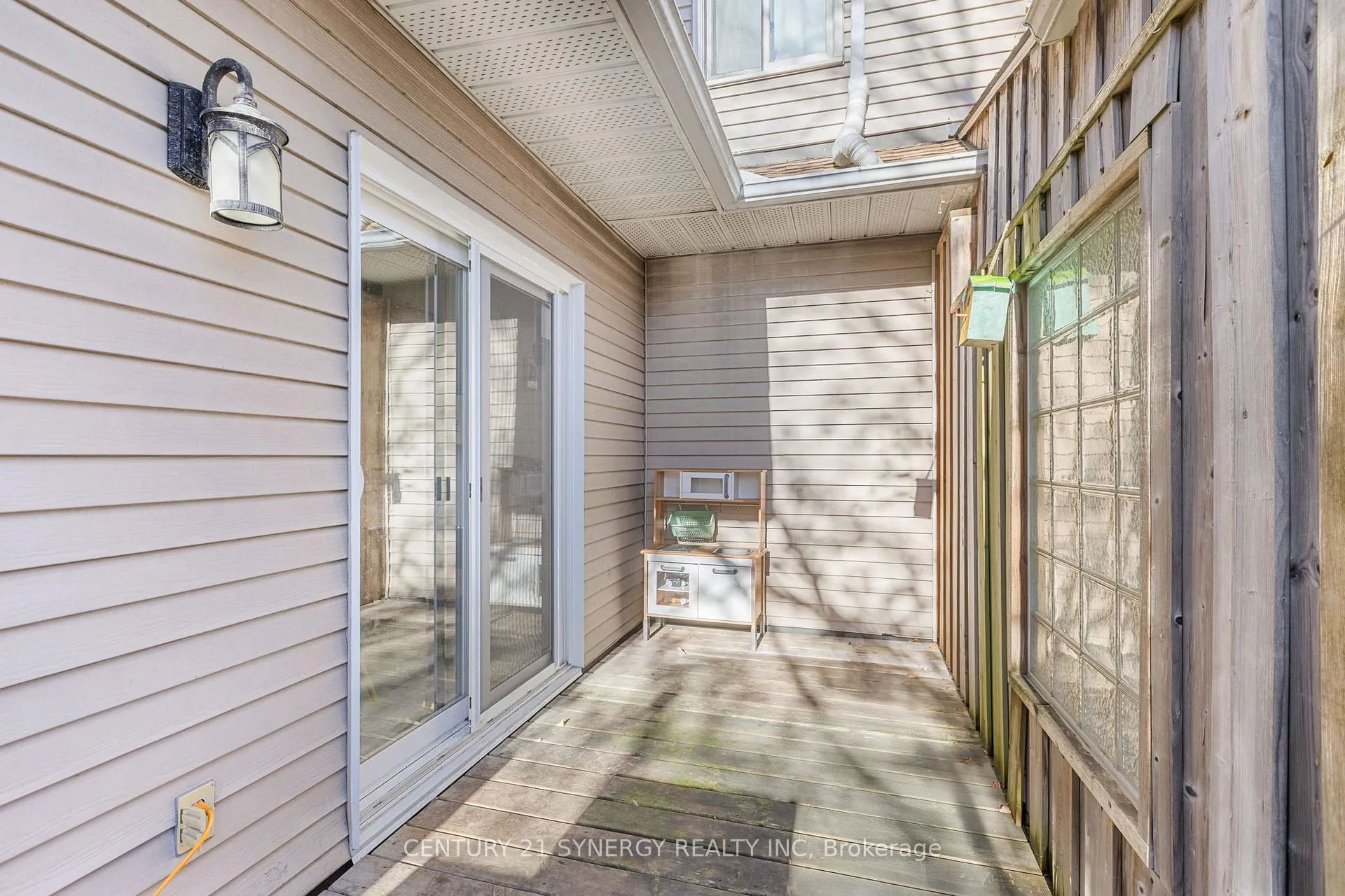 Photo 35 of 6 Berton Place, Ottawa, Kanata - Katimavik — HOMEH