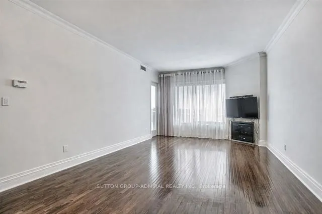 Photo 5 of Unit 404, 1 Cordoba Drive, Vaughan, Lakeview Estates — HOMEH
