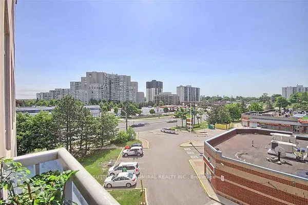 Photo 14 of Unit 404, 1 Cordoba Drive, Vaughan, Lakeview Estates — HOMEH