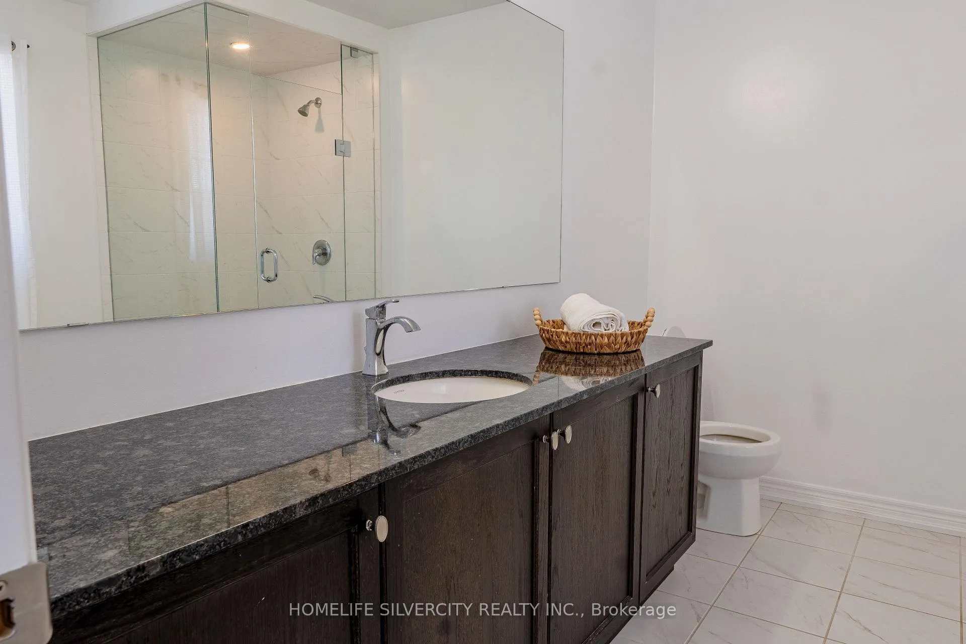 Photo 33 of 12 Summer Breeze Drive, Quinte West, Murray Ward — HOMEH