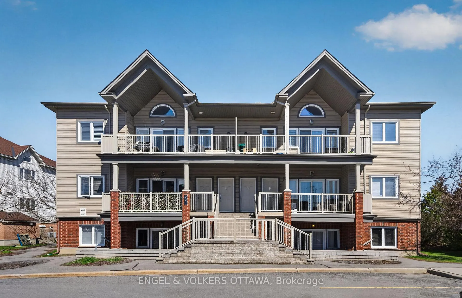 Photo 1 of Unit C, 221 Espresso Private, Ottawa, Blossom Park/Kemp Park/Findlay Creek — HOMEH