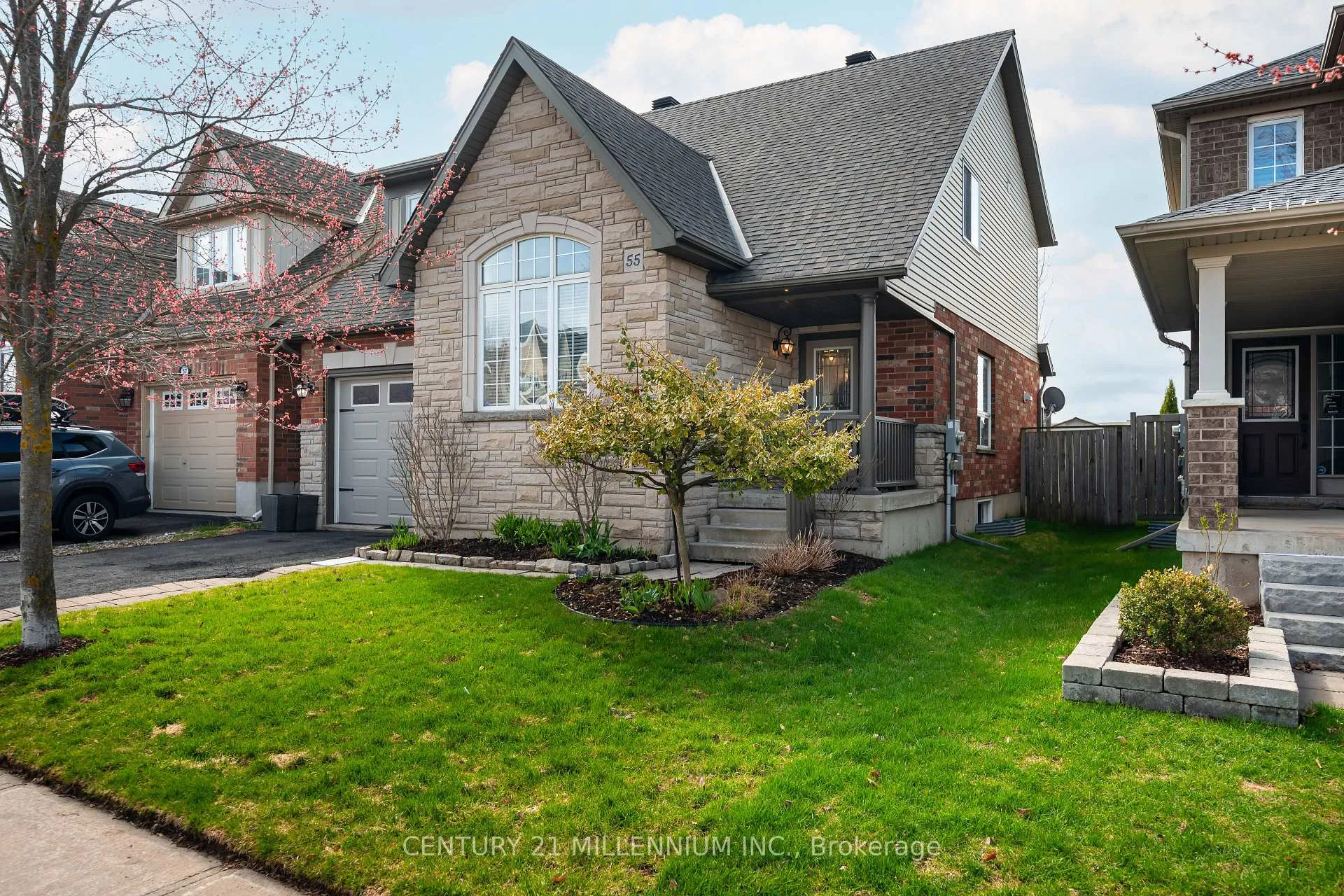 Photo 2 of 55 Mcmaster Road, Orangeville — HOMEH