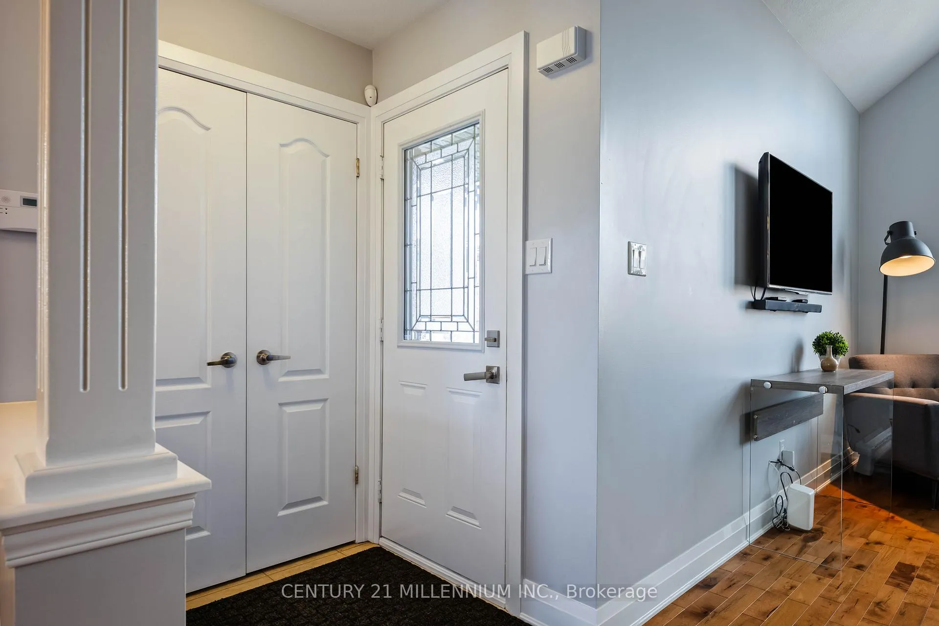 Photo 4 of 55 Mcmaster Road, Orangeville — HOMEH