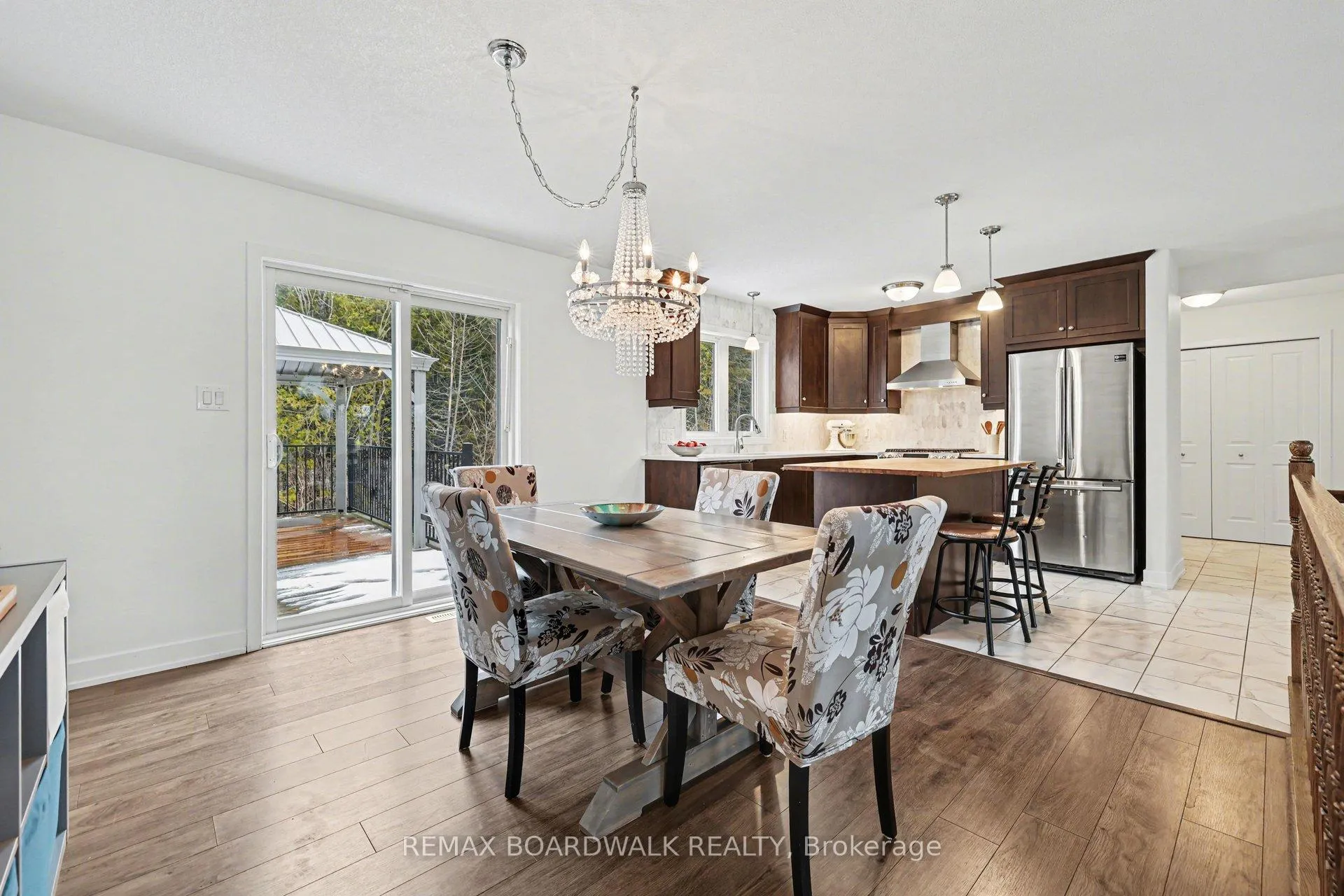 Photo 5 of 264 Ejs Lane, Beckwith, Beckwith Twp — HOMEH