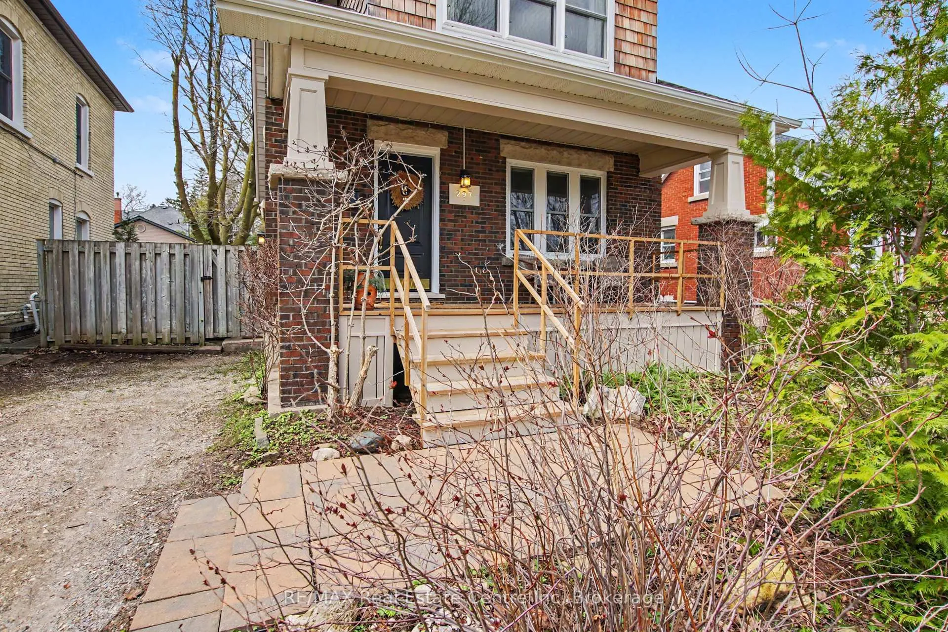 Photo 3 of 297 Waterloo Avenue, Guelph, Junction/Onward Willow — HOMEH