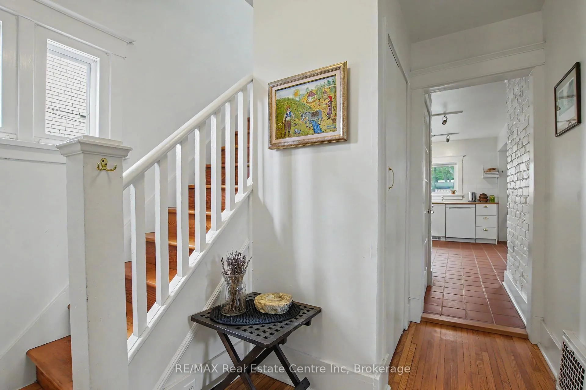 Photo 6 of 297 Waterloo Avenue, Guelph, Junction/Onward Willow — HOMEH