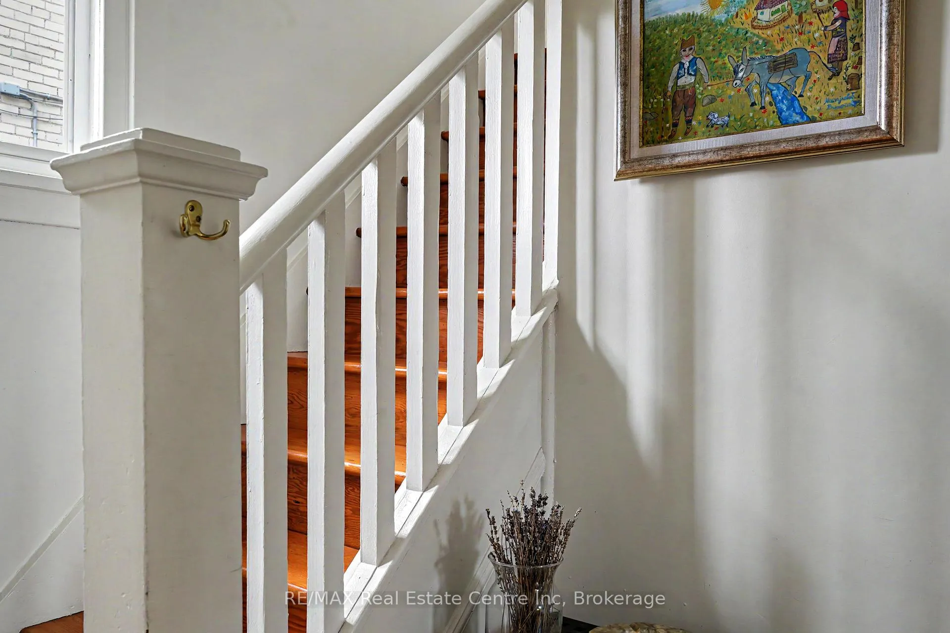Photo 7 of 297 Waterloo Avenue, Guelph, Junction/Onward Willow — HOMEH
