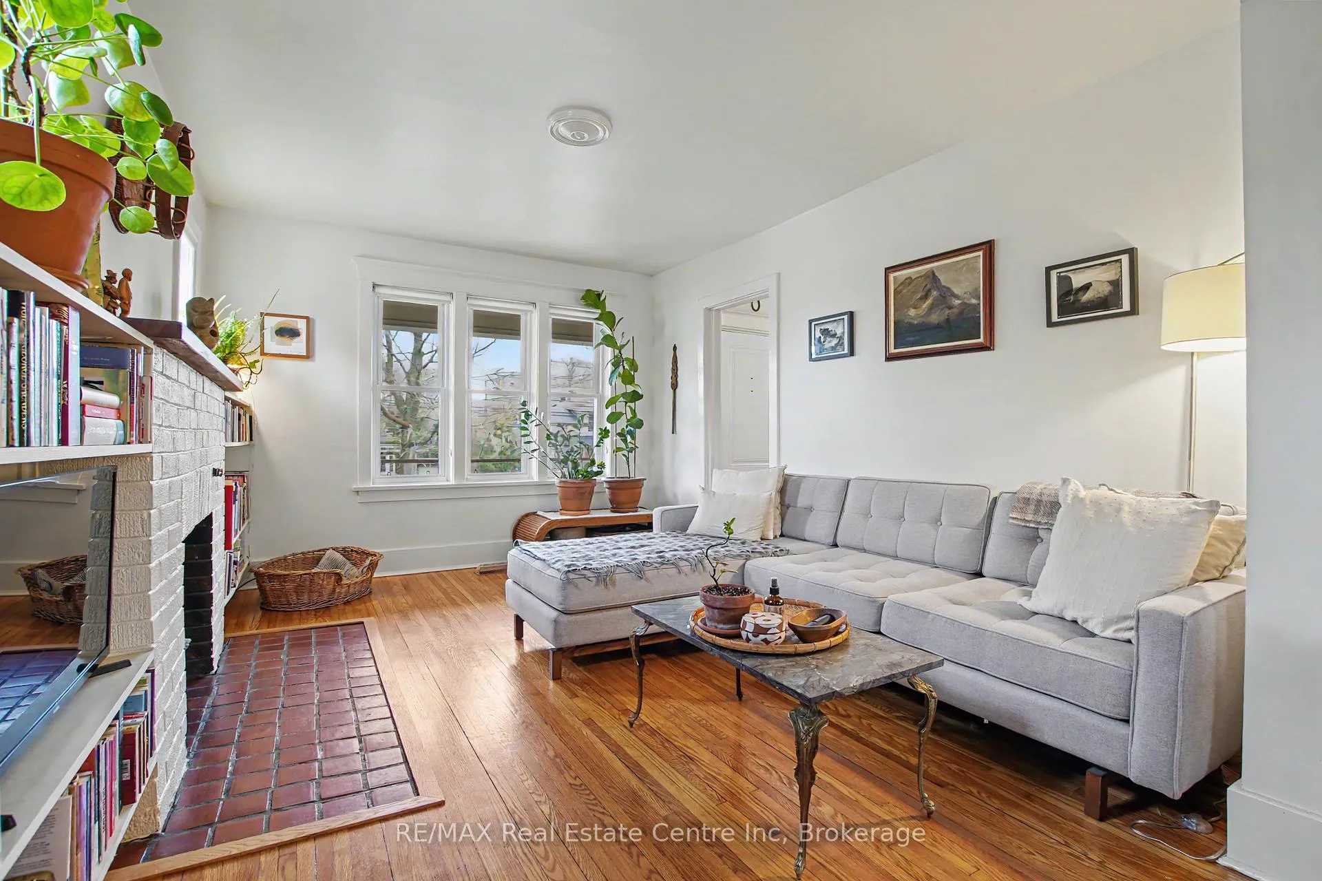 Photo 10 of 297 Waterloo Avenue, Guelph, Junction/Onward Willow — HOMEH