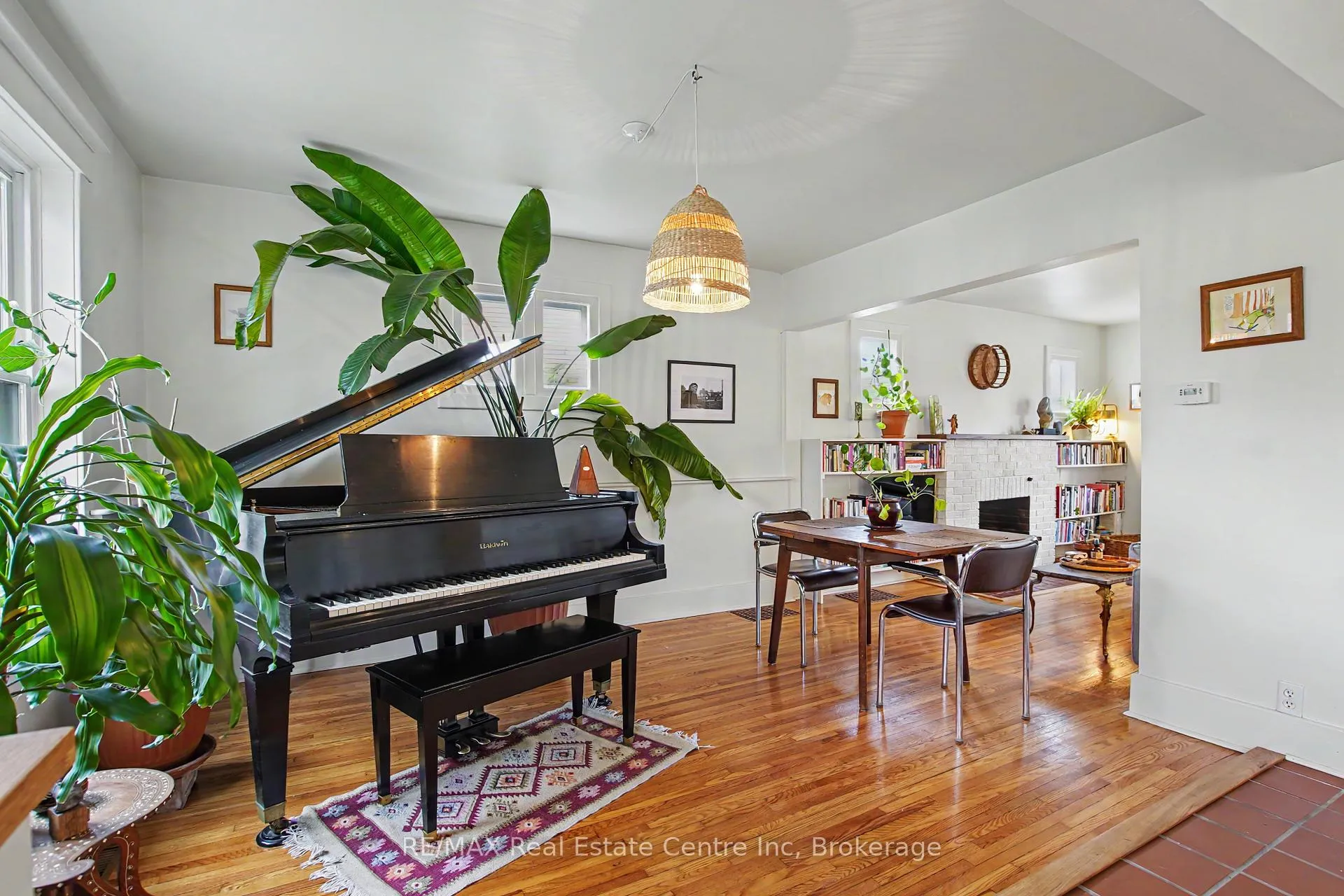 Photo 18 of 297 Waterloo Avenue, Guelph, Junction/Onward Willow — HOMEH