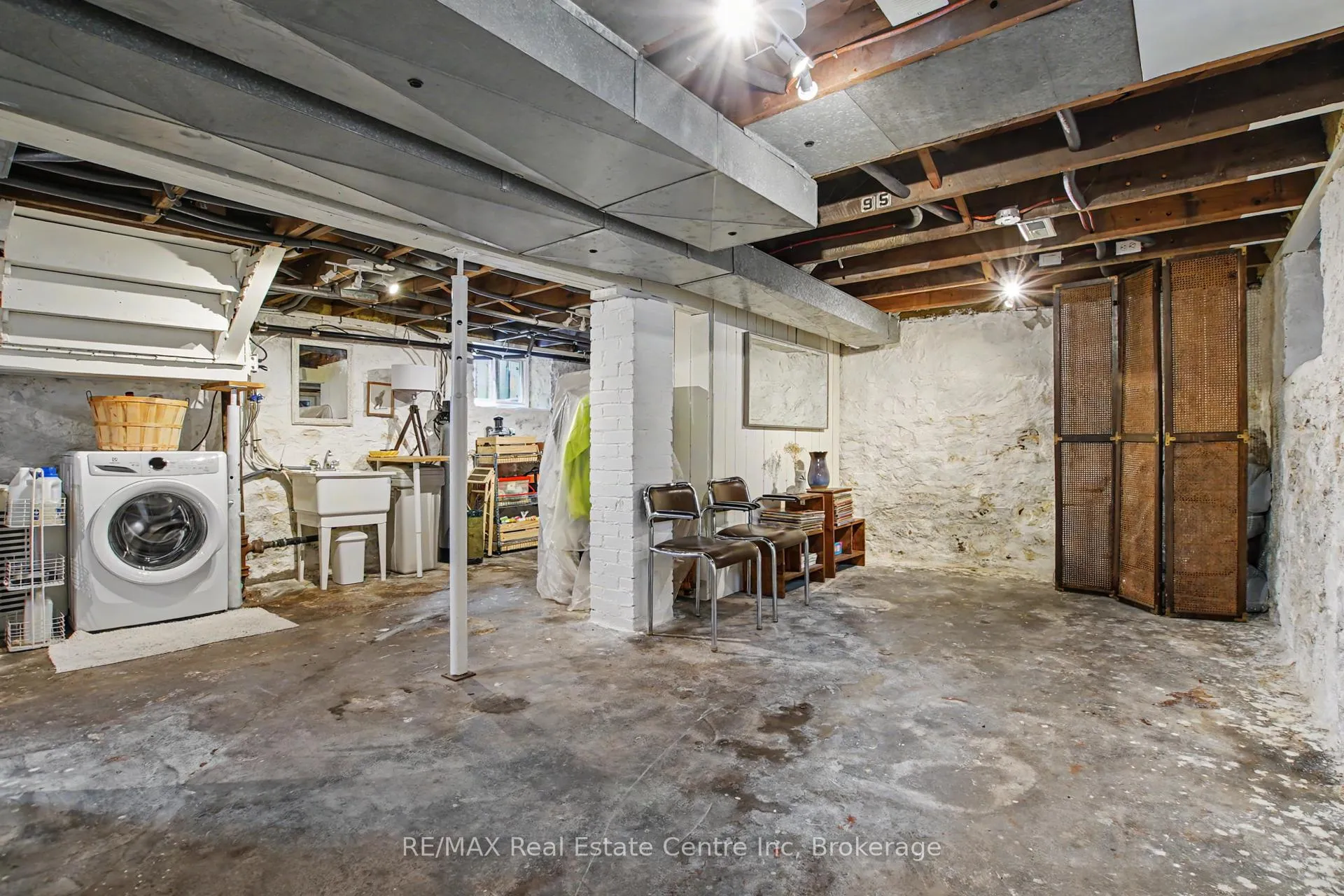 Photo 32 of 297 Waterloo Avenue, Guelph, Junction/Onward Willow — HOMEH
