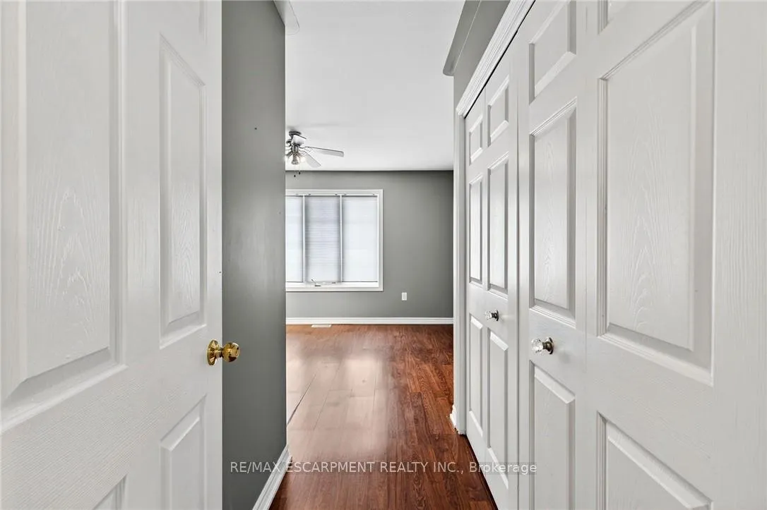 Photo 18 of 133 Grantham Avenue, St. Catharines, E. Chester — HOMEH