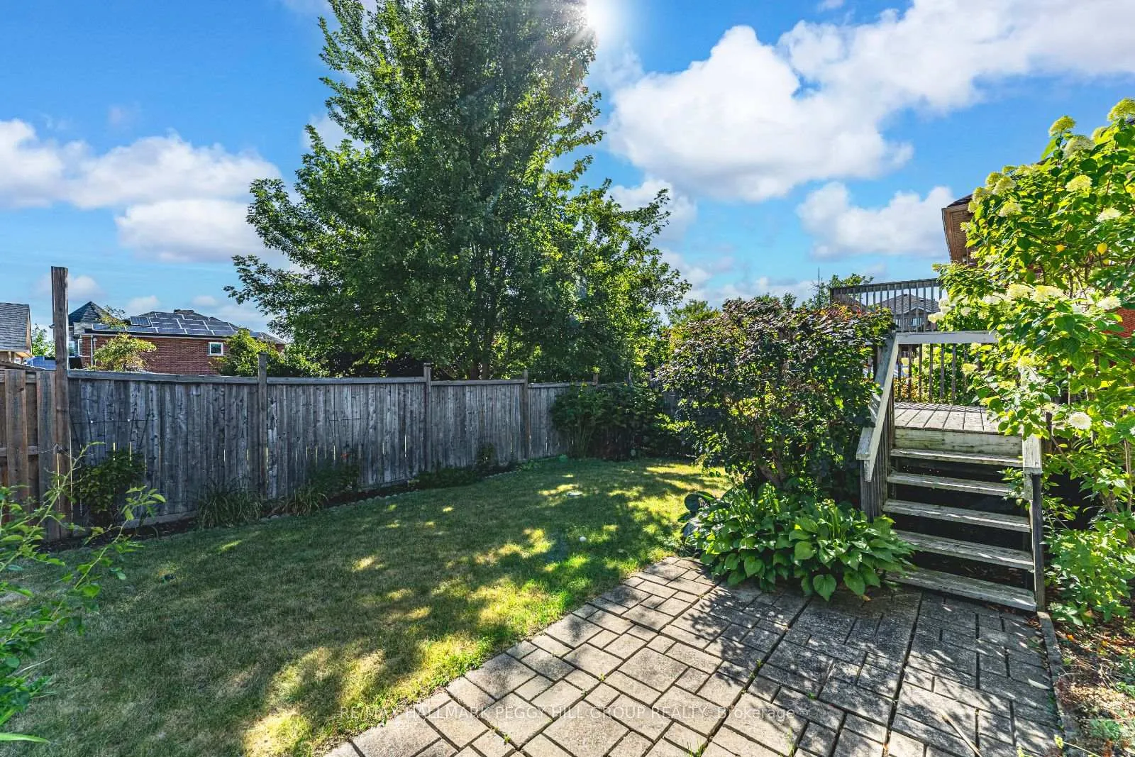 Photo 12 of 72 Stanley Street, Barrie, East Bayfield — HOMEH