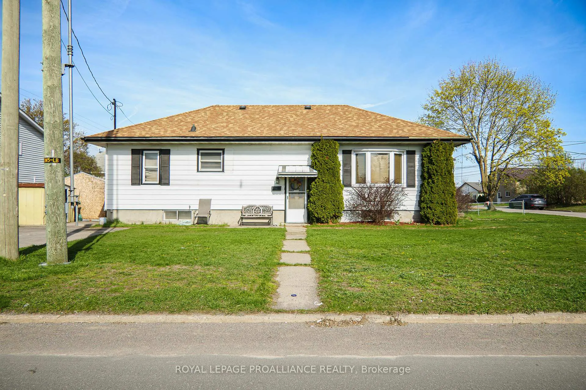 Photo 3 of 84 Heber Street, Quinte West, Trenton Ward — HOMEH