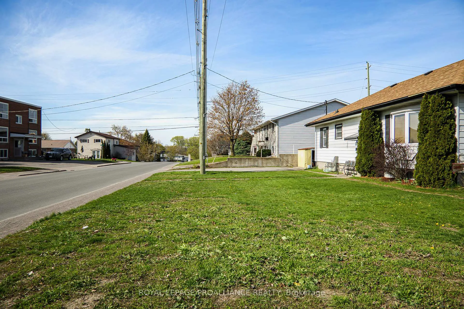 Photo 7 of 84 Heber Street, Quinte West, Trenton Ward — HOMEH