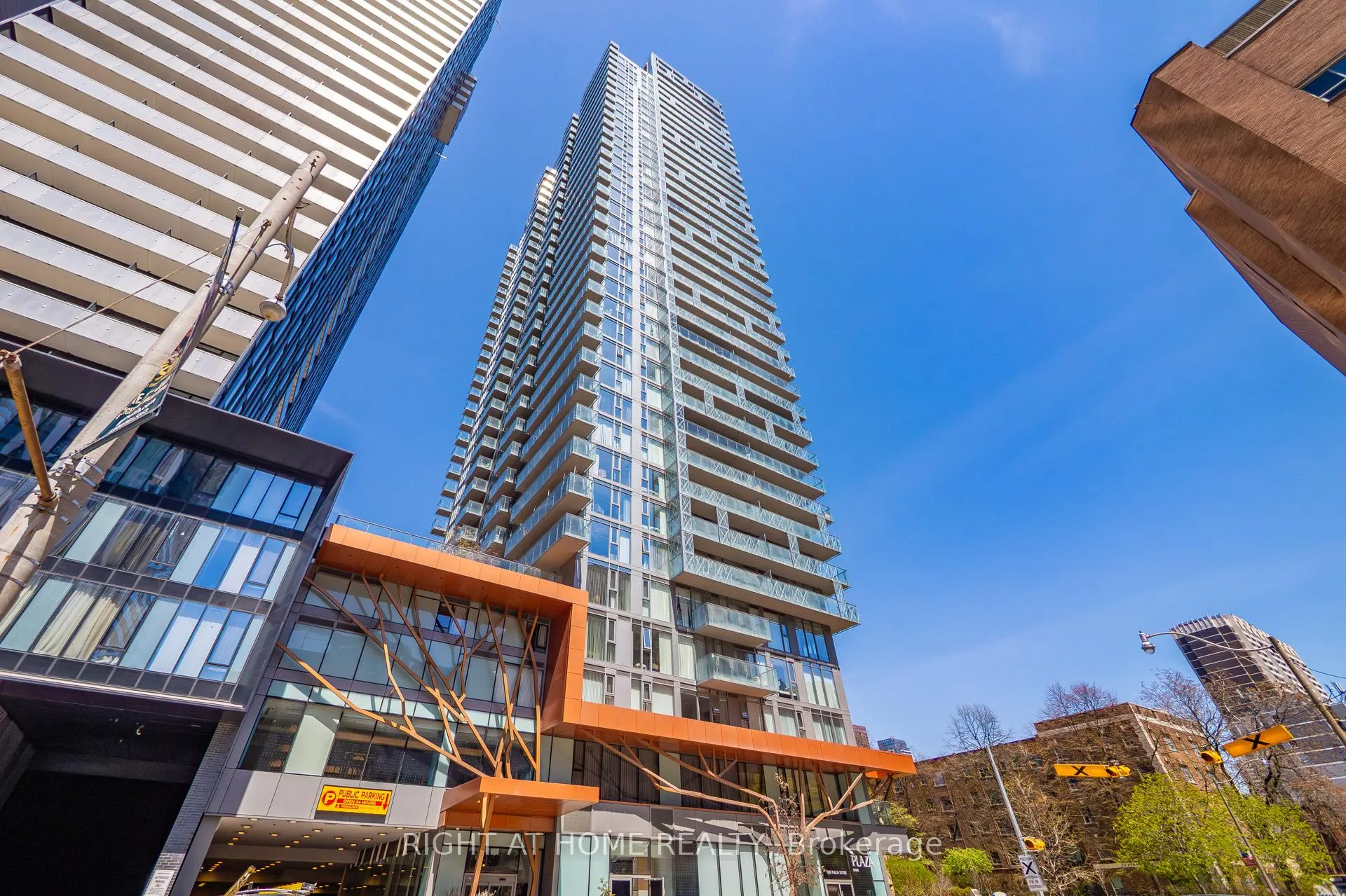 Photo 2 of Unit 503, 50 Wellesley Street E, Toronto, Church-Yonge Corridor — HOMEH