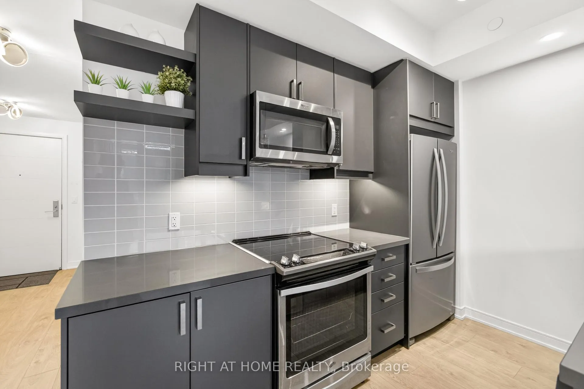 Photo 12 of Unit 503, 50 Wellesley Street E, Toronto, Church-Yonge Corridor — HOMEH