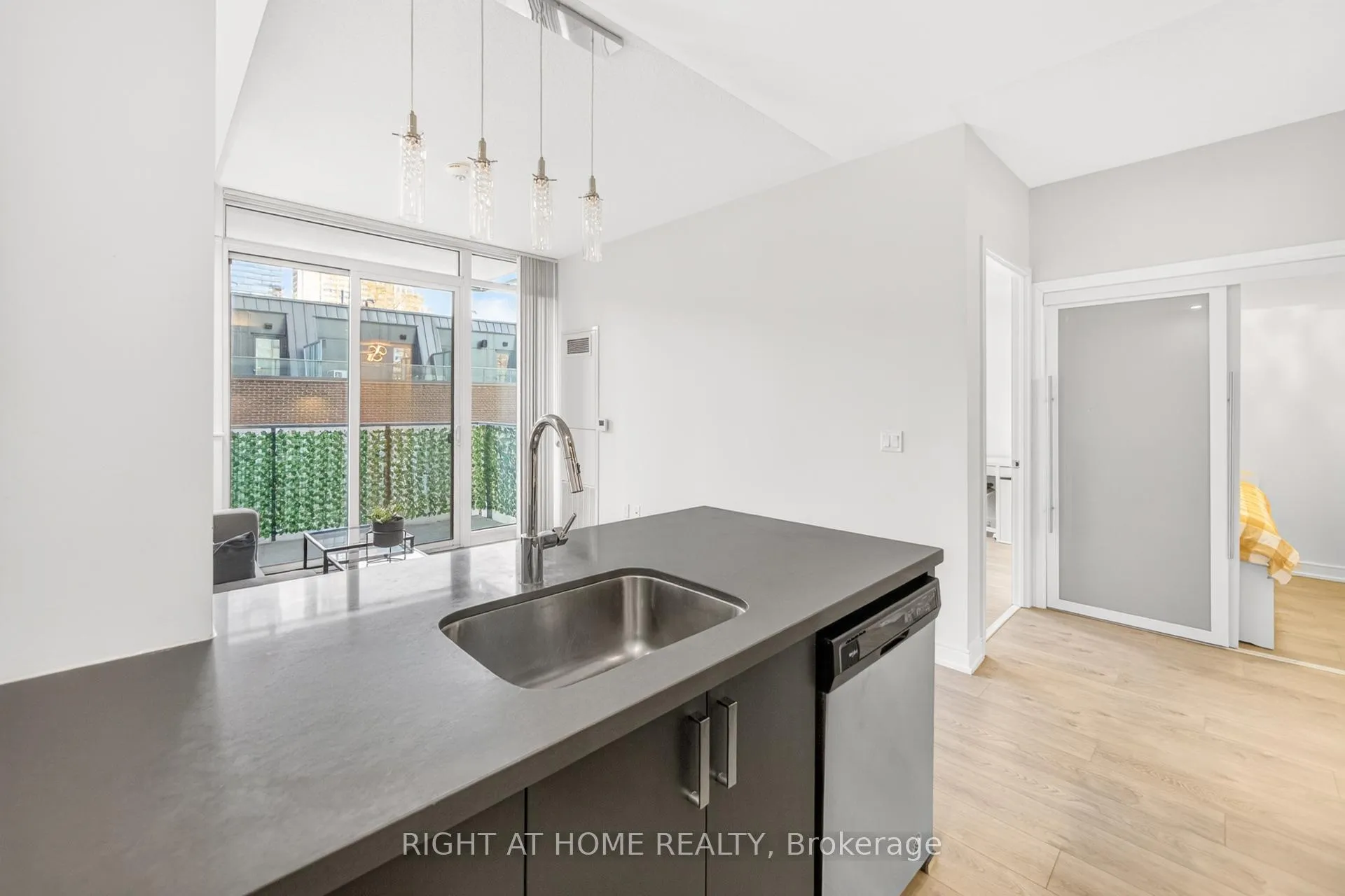 Photo 13 of Unit 503, 50 Wellesley Street E, Toronto, Church-Yonge Corridor — HOMEH