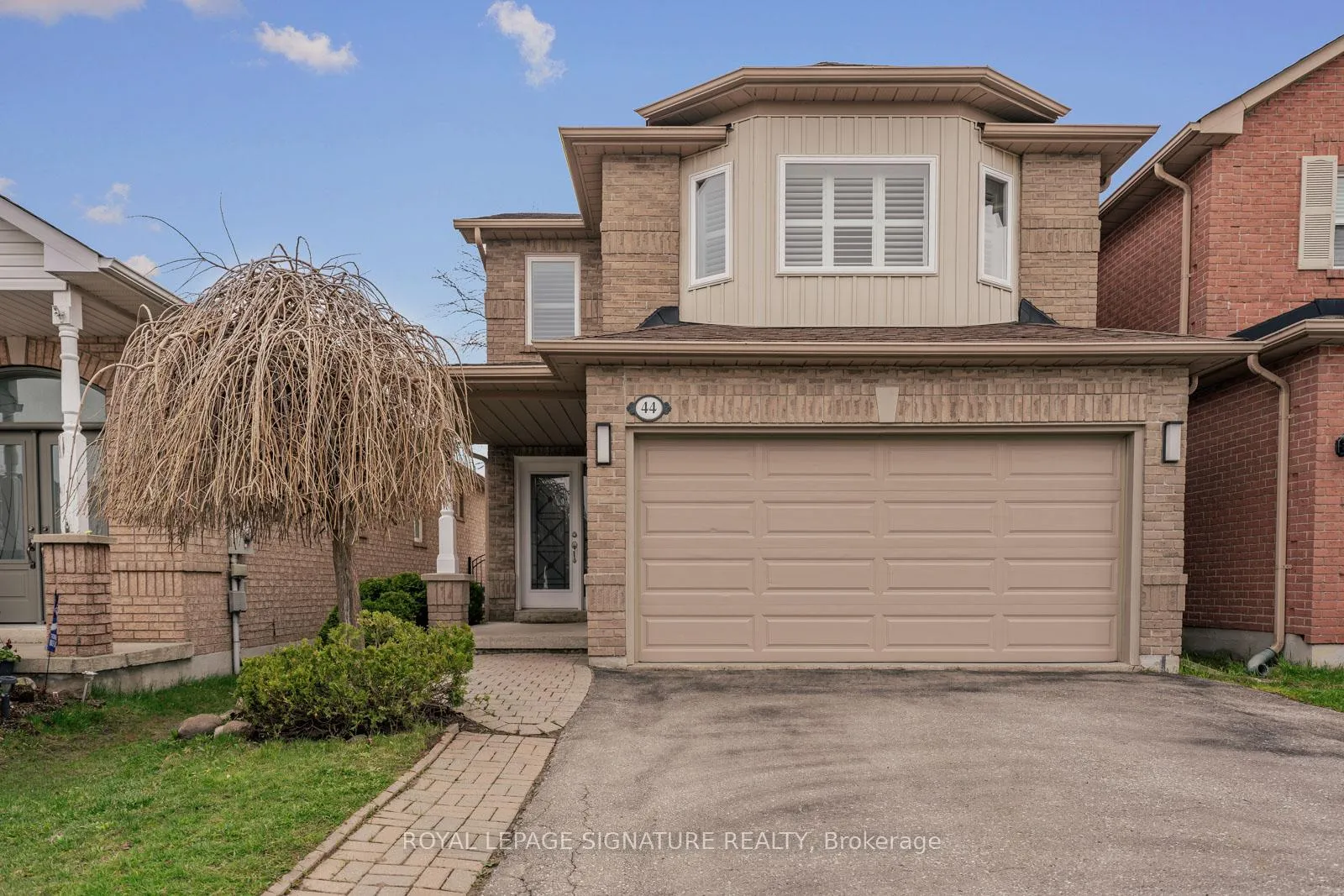 Photo 1 of 44 Eastfield Crescent, Clarington, Courtice — HOMEH