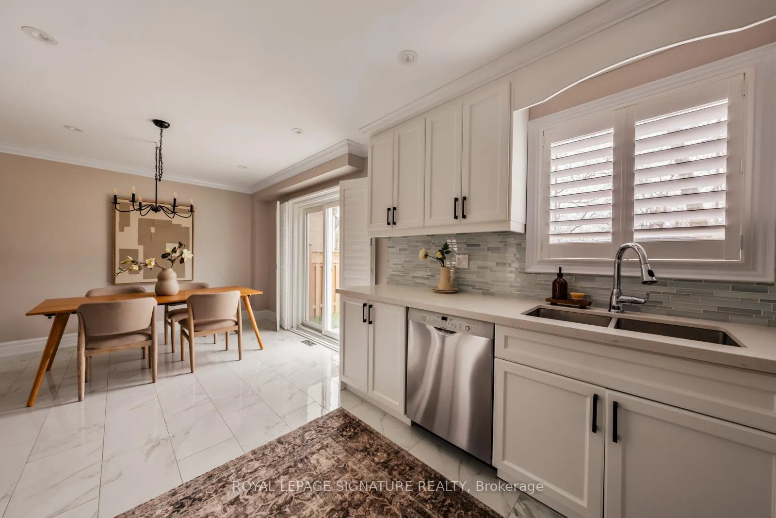 Photo 17 of 44 Eastfield Crescent, Clarington, Courtice — HOMEH
