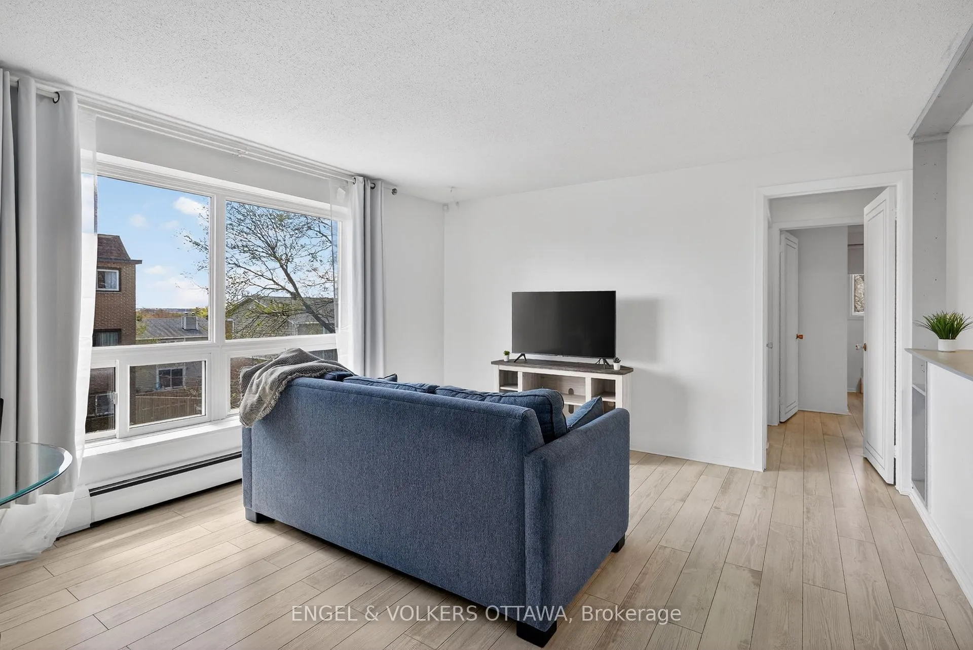 Photo 12 of Unit 9, 49 Sumac Street, Ottawa, Beacon Hill South — HOMEH
