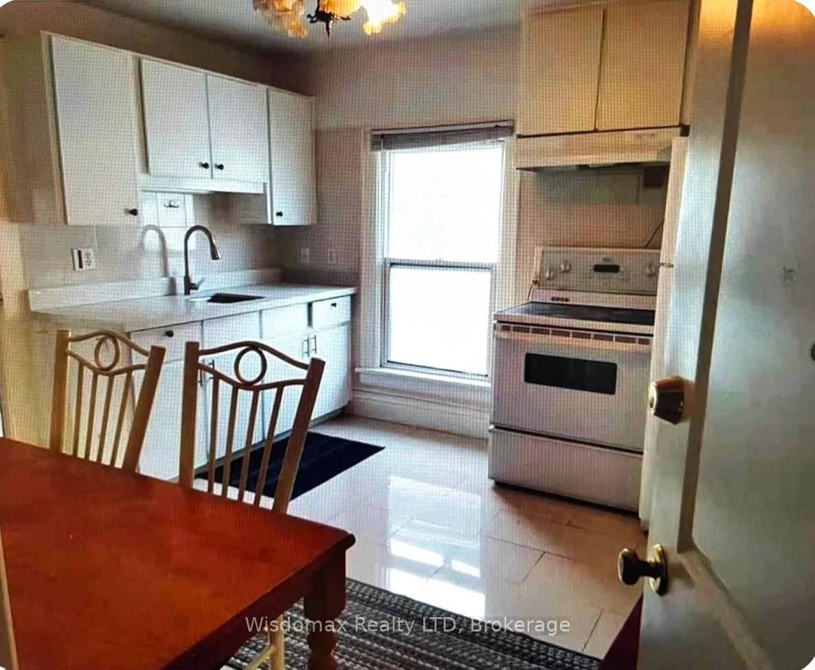 Photo 11 of 4696 Mcdougall Crescent, Niagara Falls, Downtown — HOMEH