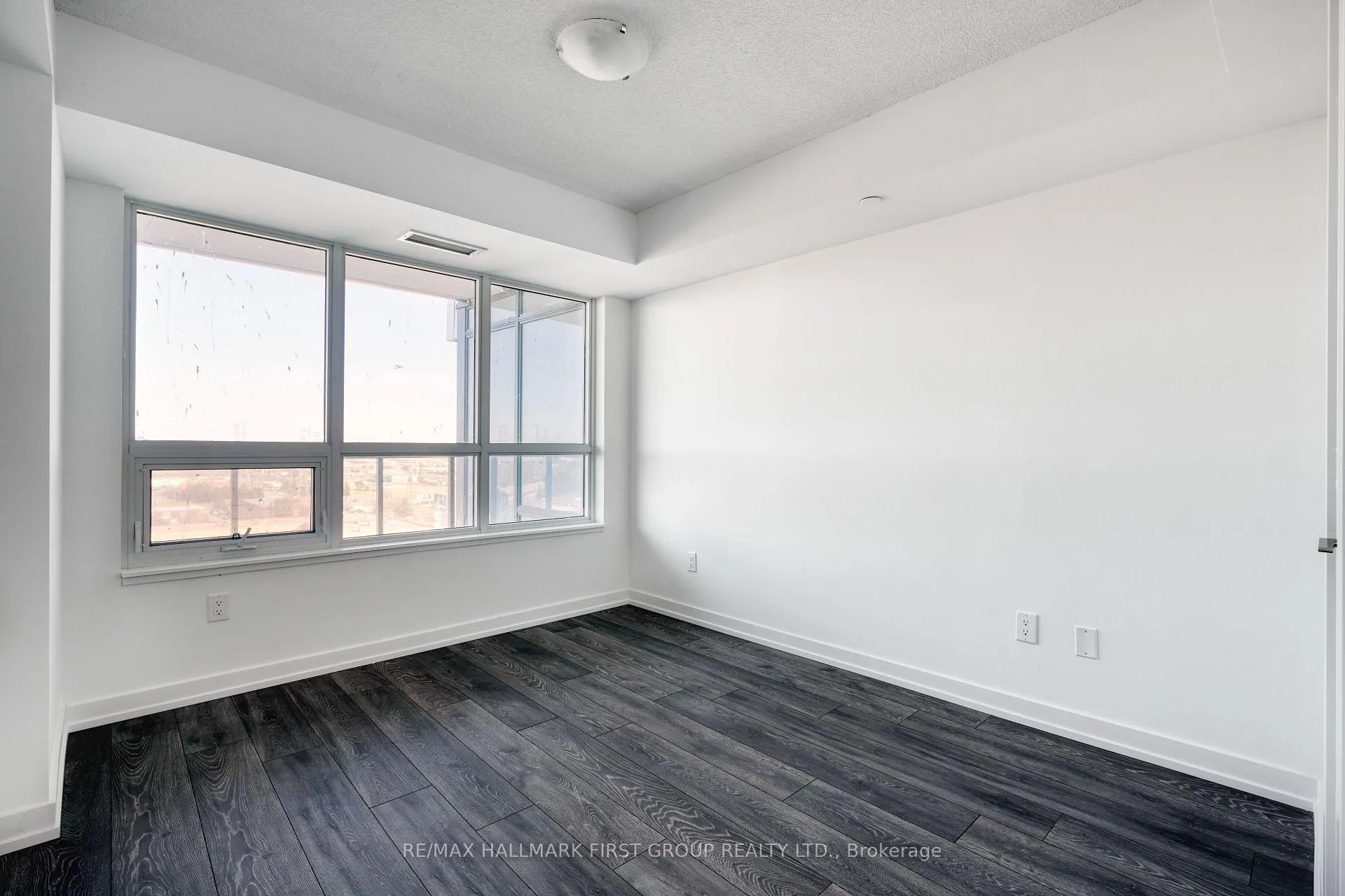 Photo 14 of Unit 1411, 1455 Celebration Drive, Pickering, Bay Ridges — HOMEH
