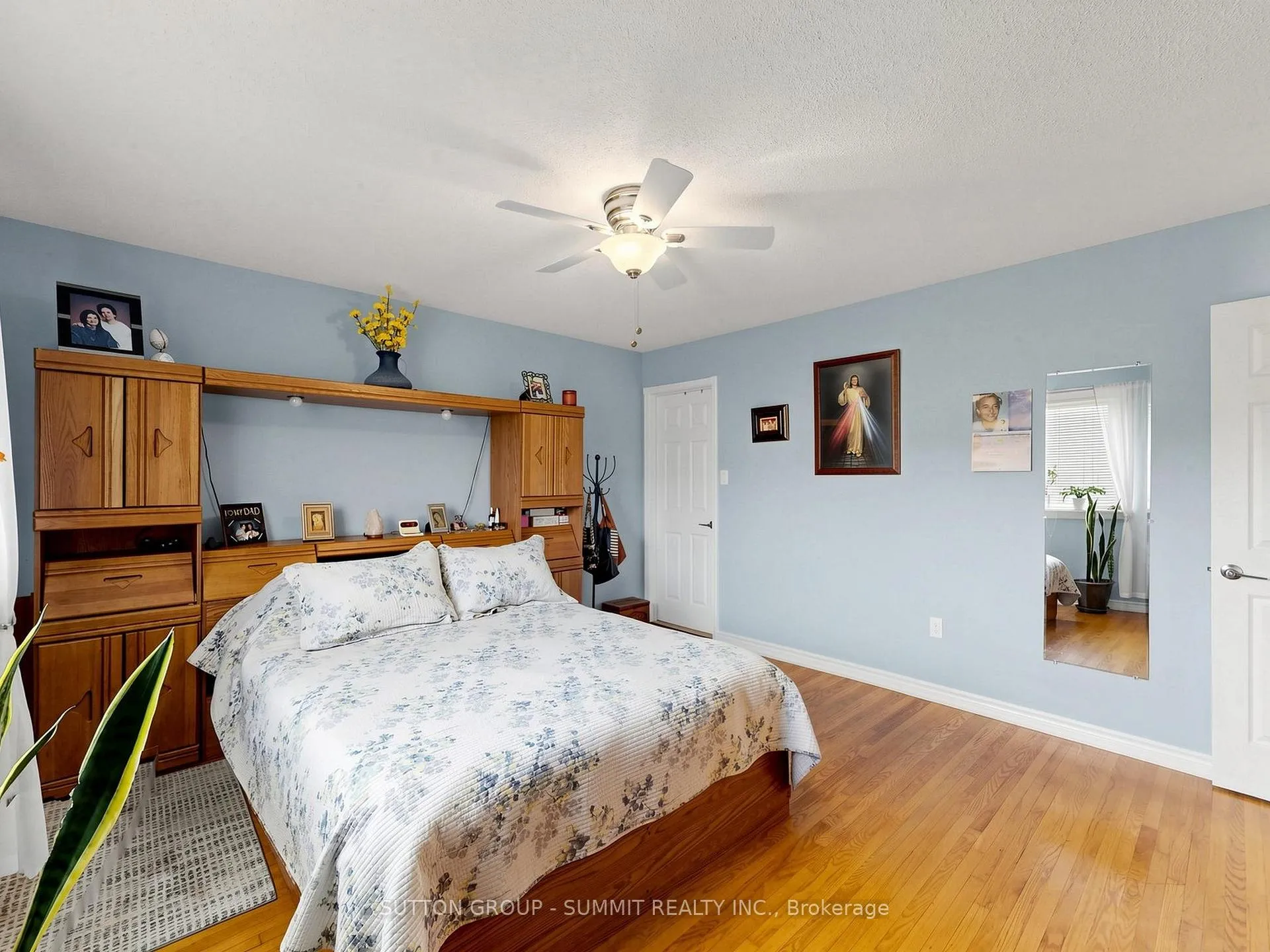 Photo 20 of 32 Harbrite Drive, Hamilton, Stoney Creek — HOMEH
