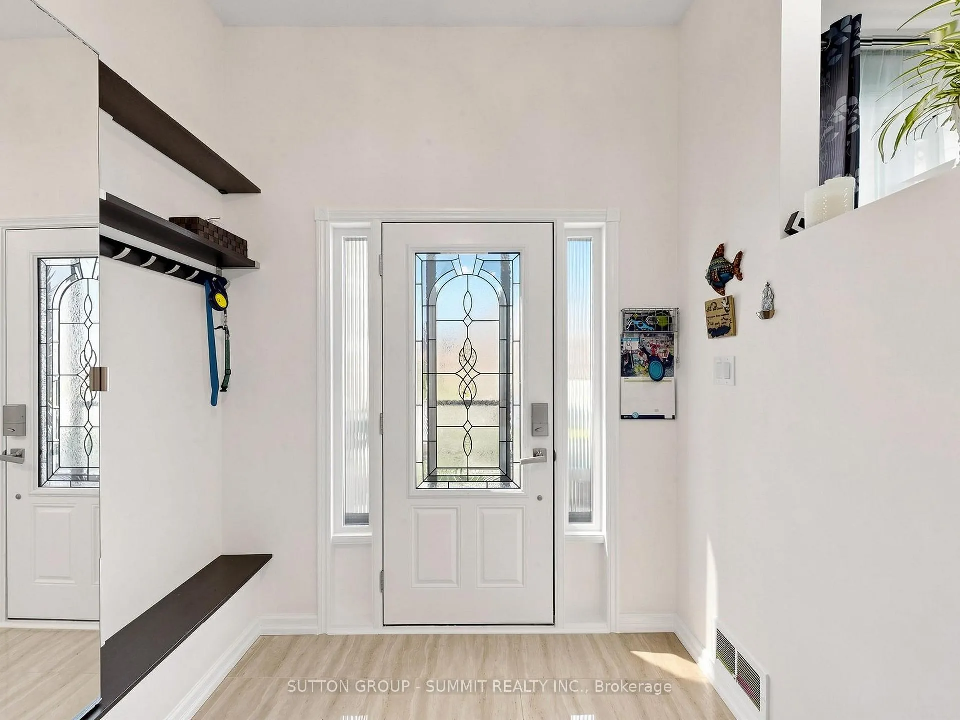 Photo 30 of 32 Harbrite Drive, Hamilton, Stoney Creek — HOMEH