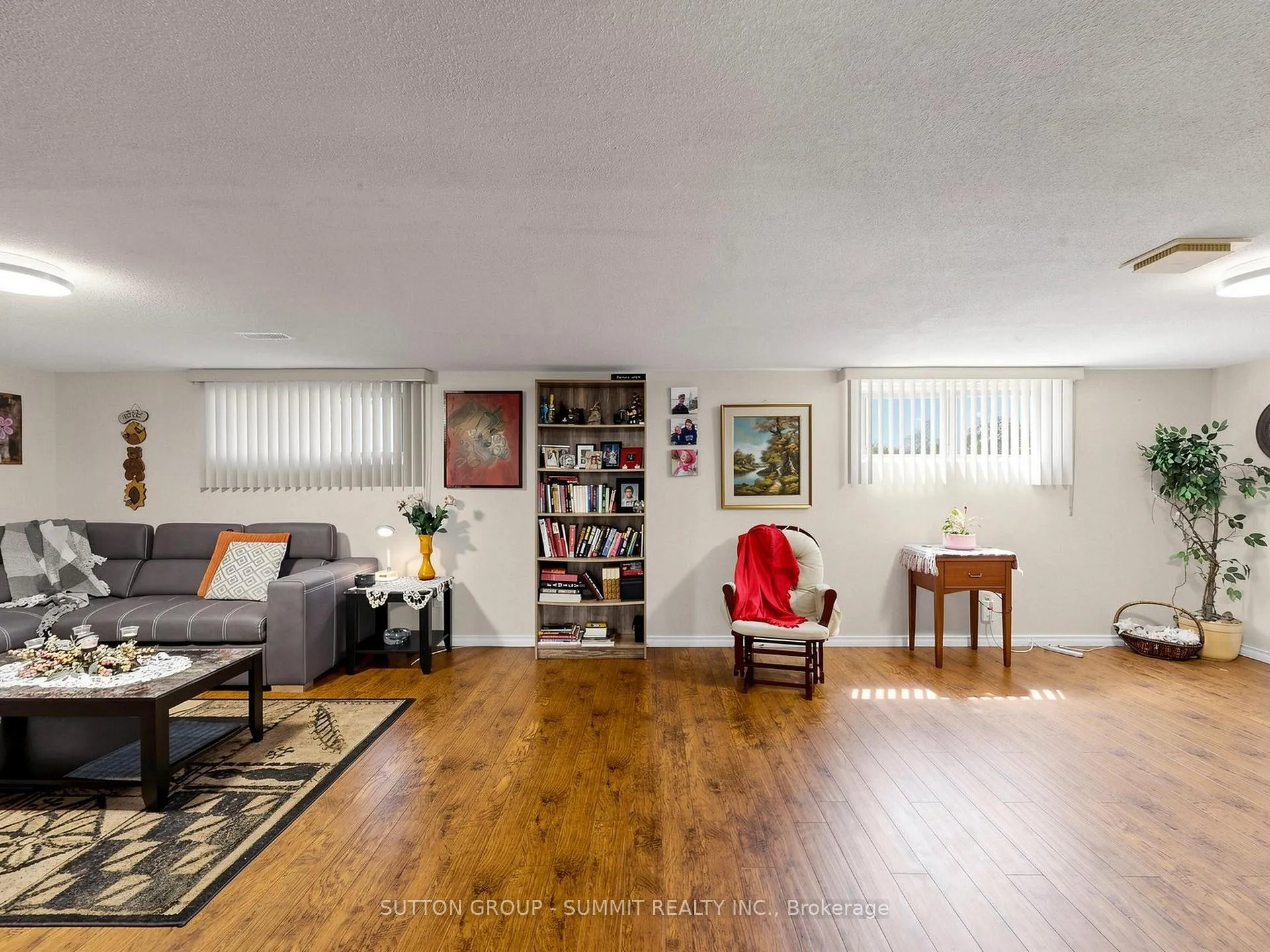 Photo 31 of 32 Harbrite Drive, Hamilton, Stoney Creek — HOMEH