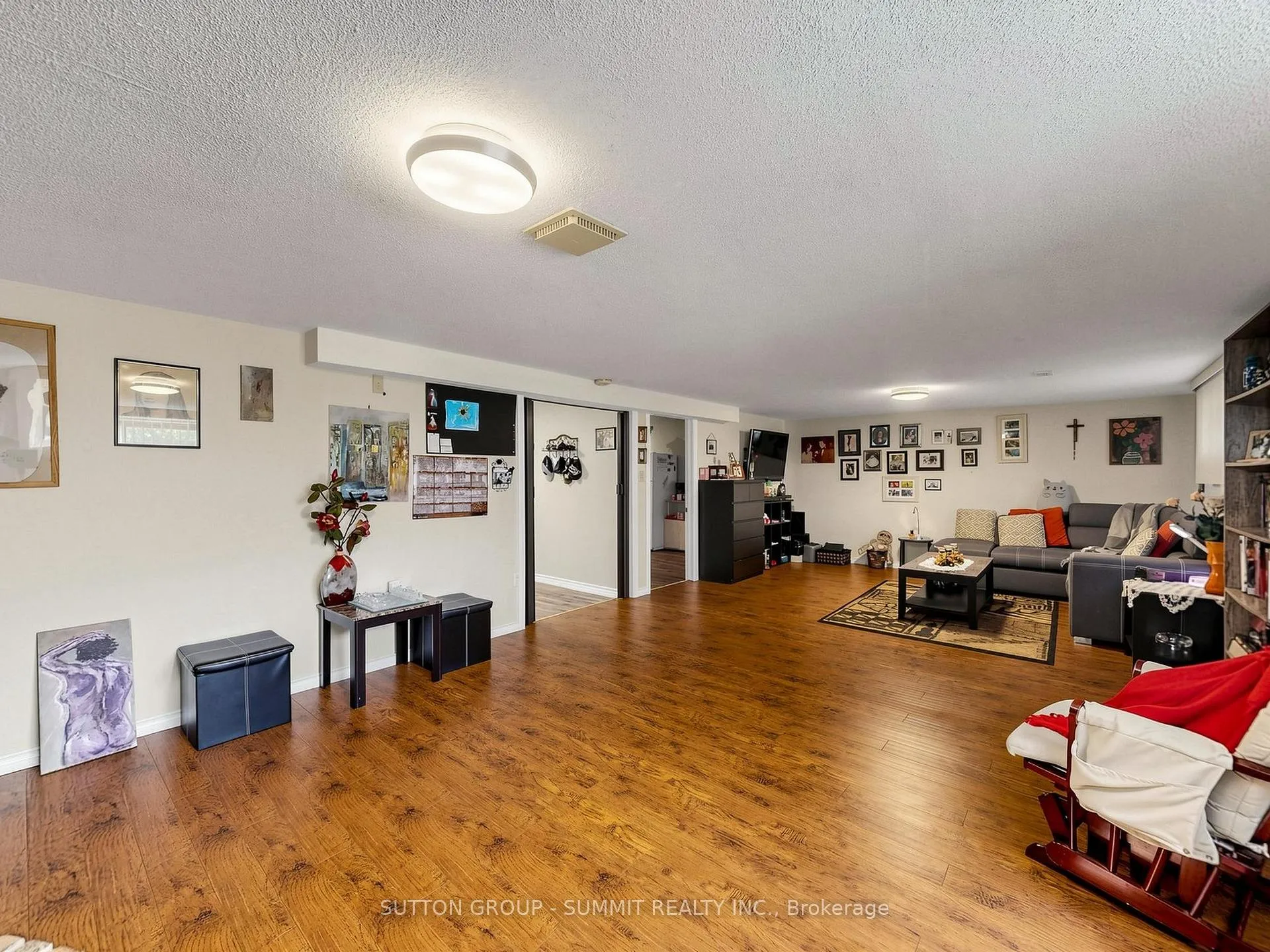 Photo 36 of 32 Harbrite Drive, Hamilton, Stoney Creek — HOMEH