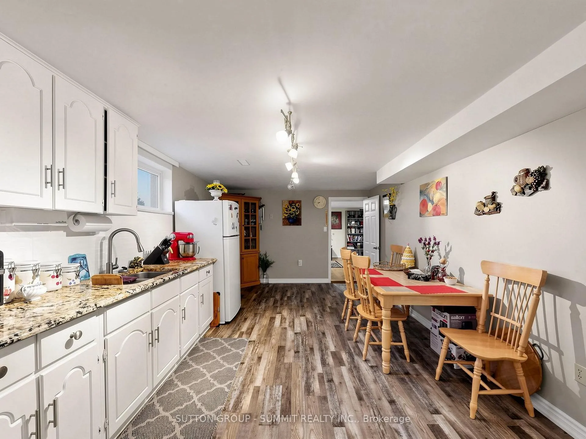Photo 38 of 32 Harbrite Drive, Hamilton, Stoney Creek — HOMEH