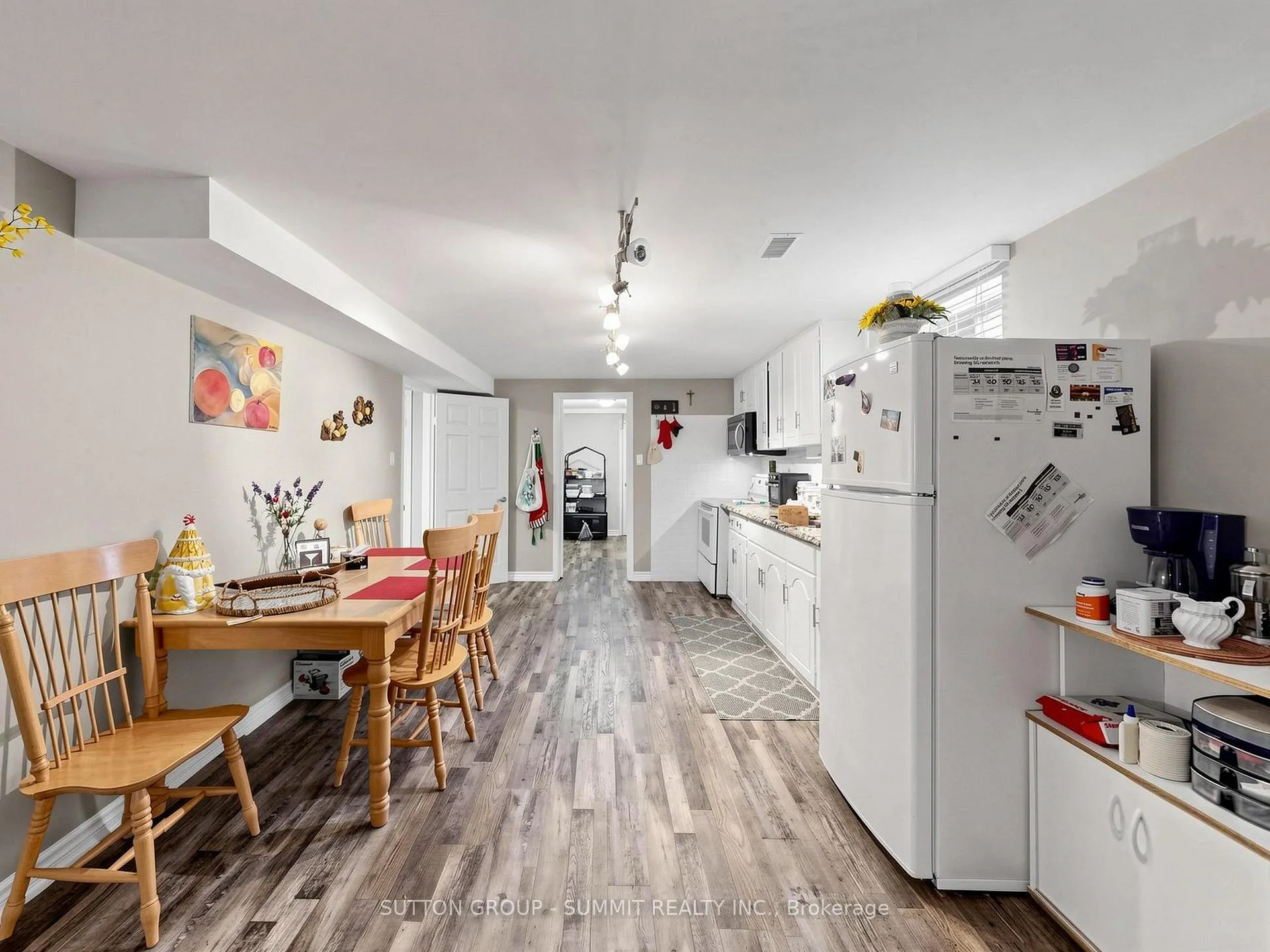 Photo 39 of 32 Harbrite Drive, Hamilton, Stoney Creek — HOMEH
