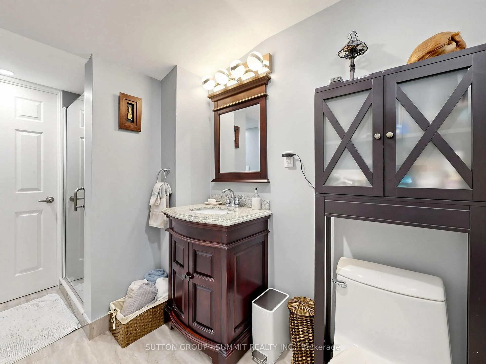 Photo 41 of 32 Harbrite Drive, Hamilton, Stoney Creek — HOMEH