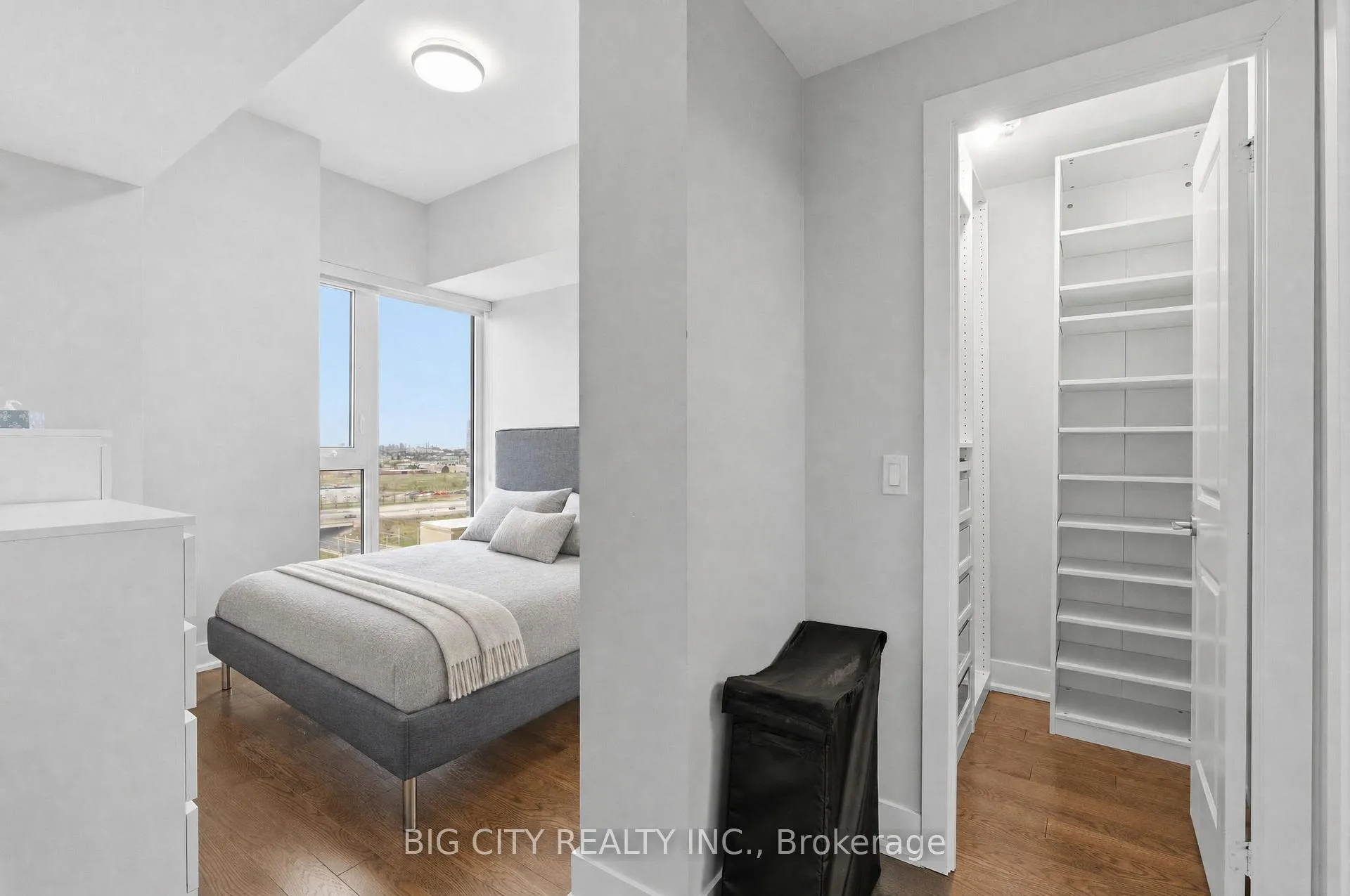 Photo 14 of Unit 1207, 180 Enterprise Boulevard, Markham, Unionville — HOMEH