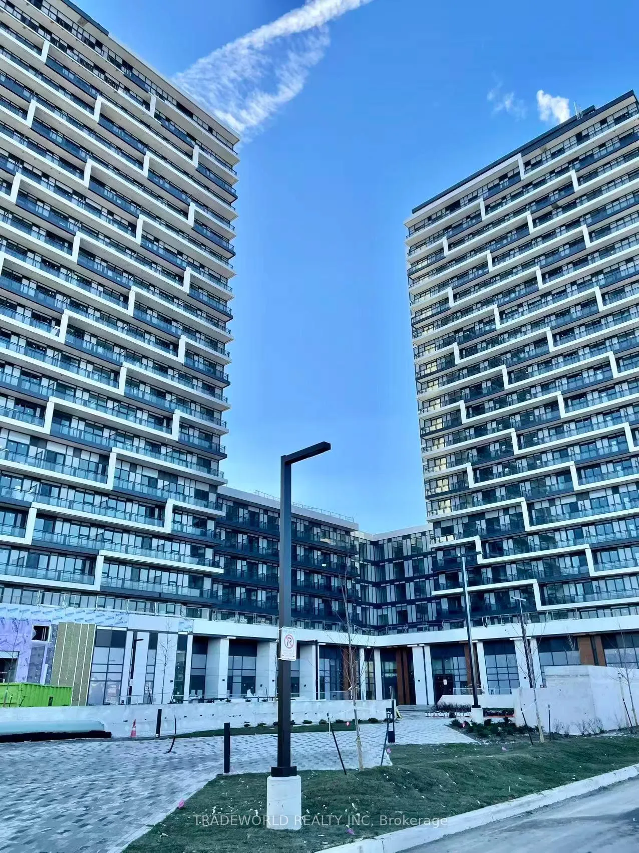 Photo 11 of Unit B611, 9751 Markham Road, Markham, Greensborough — HOMEH