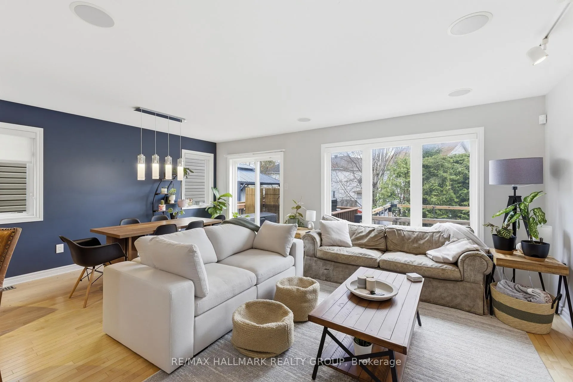 Photo 6 of 266 Tandalee Crescent, Ottawa, Kanata - Emerald Meadows/Trailwest — HOMEH