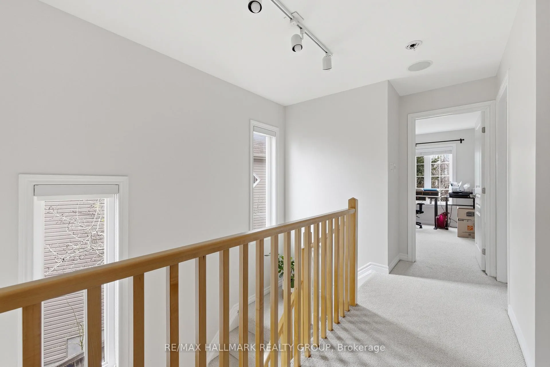 Photo 23 of 266 Tandalee Crescent, Ottawa, Kanata - Emerald Meadows/Trailwest — HOMEH