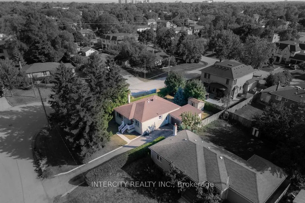 Photo 40 of 631 Trudale Court, Oakville, West — HOMEH