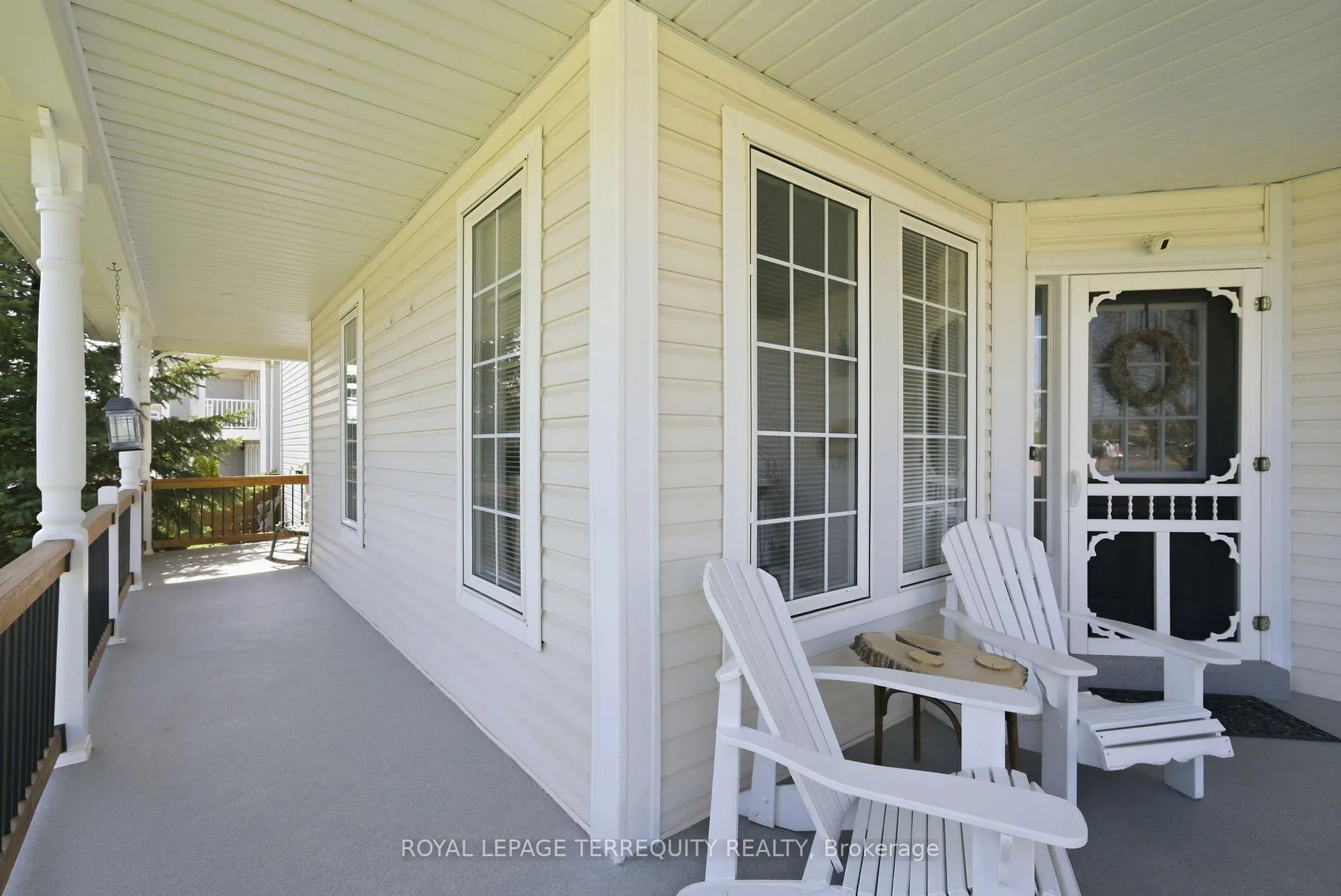 Photo 9 of 20 Selkirk Drive, Whitby, Brooklin — HOMEH