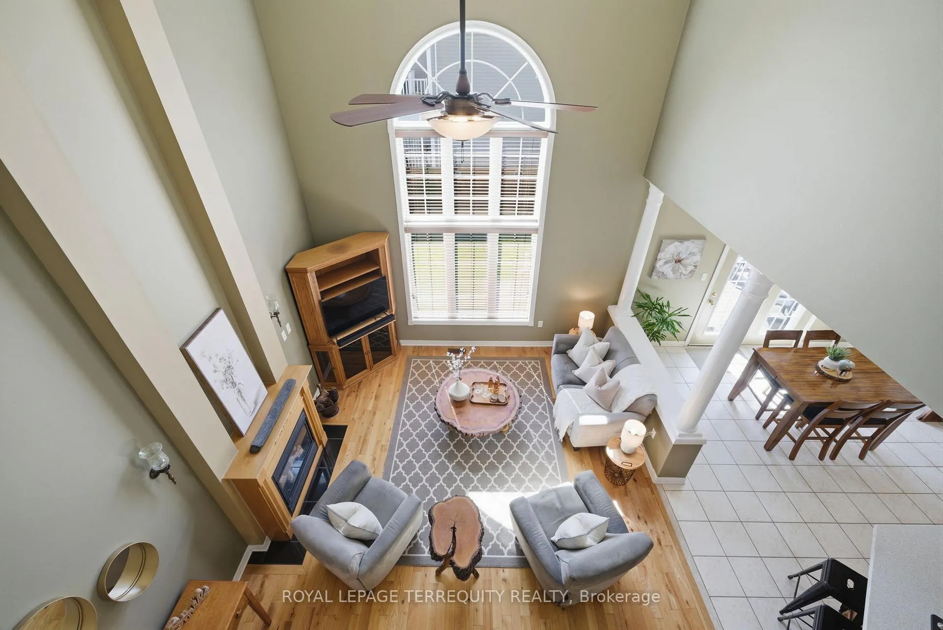 Photo 14 of 20 Selkirk Drive, Whitby, Brooklin — HOMEH