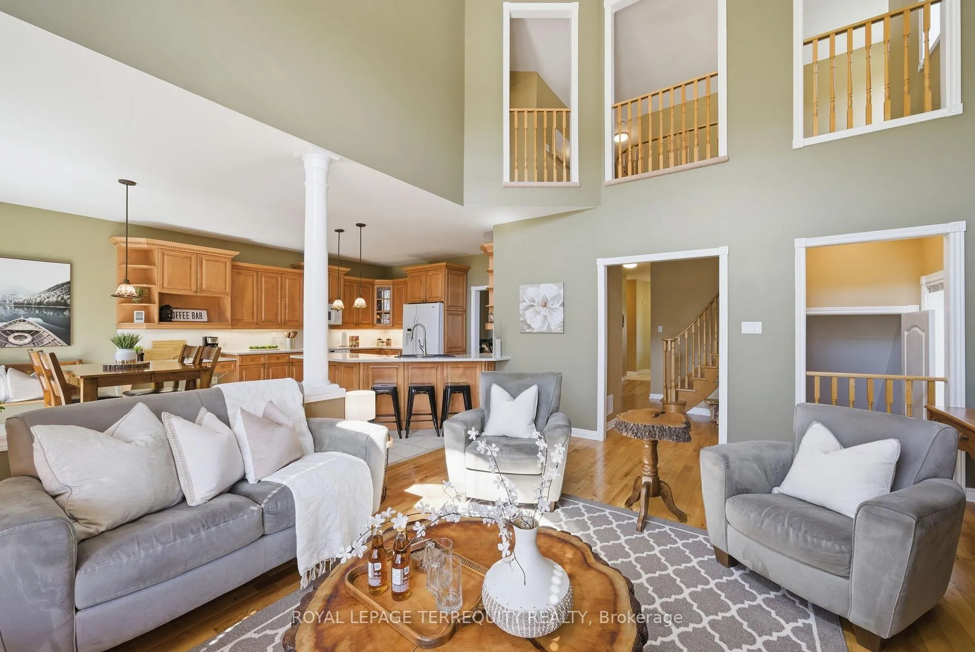 Photo 15 of 20 Selkirk Drive, Whitby, Brooklin — HOMEH