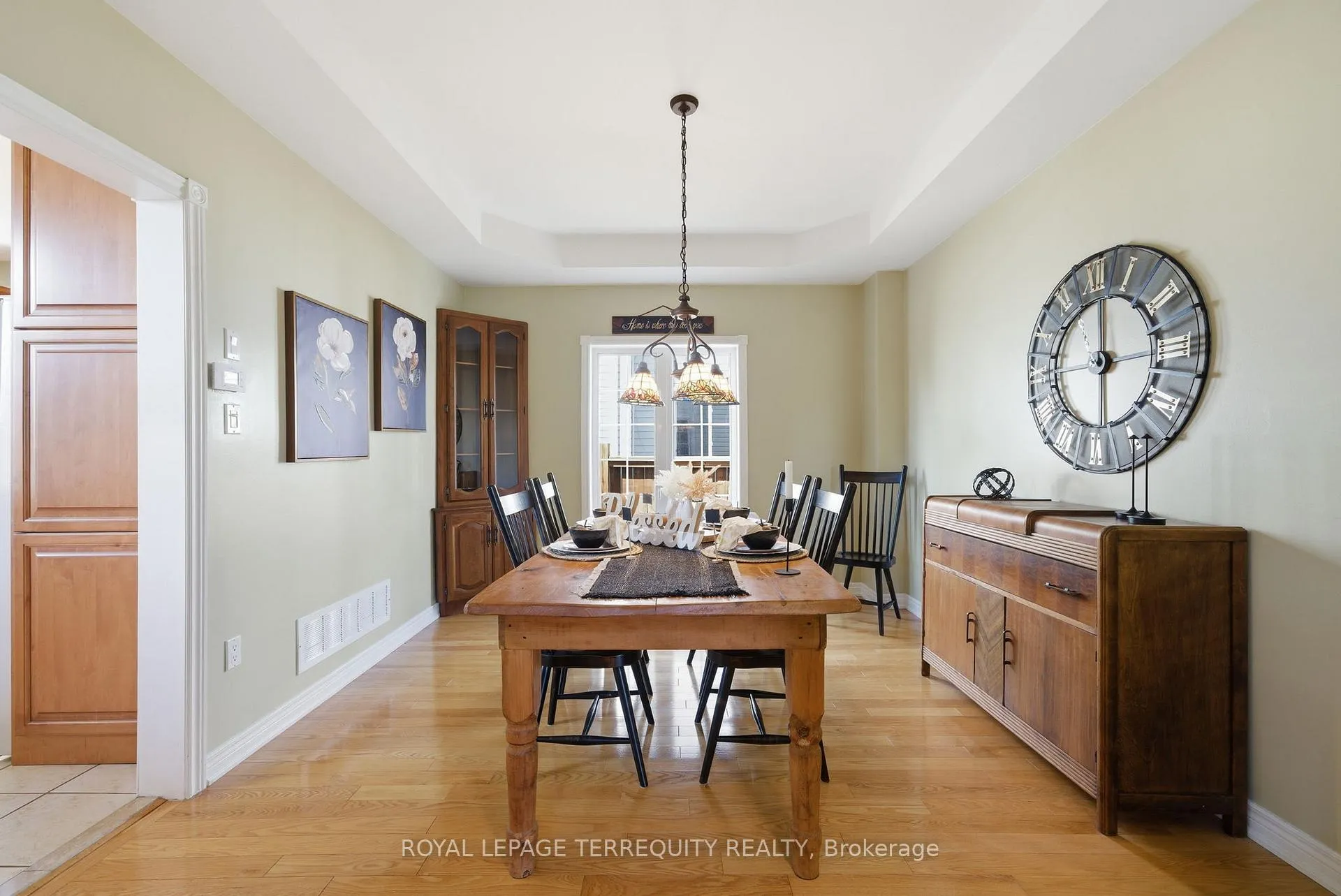 Photo 21 of 20 Selkirk Drive, Whitby, Brooklin — HOMEH
